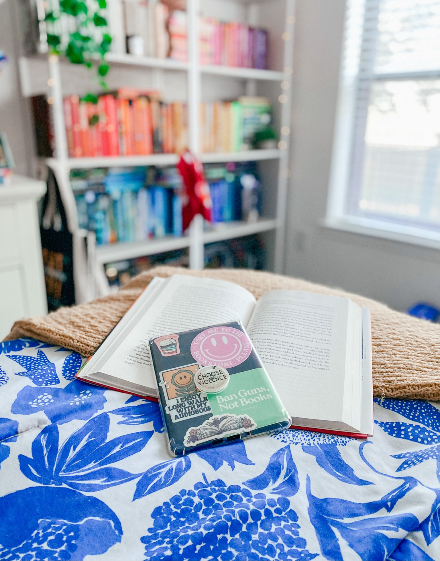 Shop my kindle style! 🥰

#LTKunder50 #LTKFind #LTKSeasonal