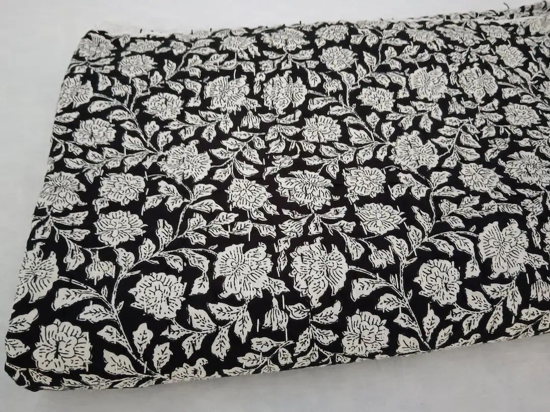 Elisa Kantha Quilt Handblock Print Black& White Floral Kantha - Etsy Canada | Etsy (CAD)