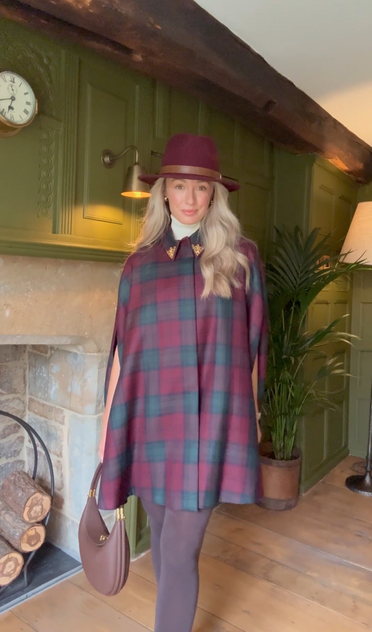 Autumn outfit with a British made tweed cape from Holland Cooper 🍂Gossip Girl and Ralph Lauren inspired outfit 🤎 Check cape, tweed cape, autumn outfit. 

 

#LTKuk #LTKautumn #LTKstyletip