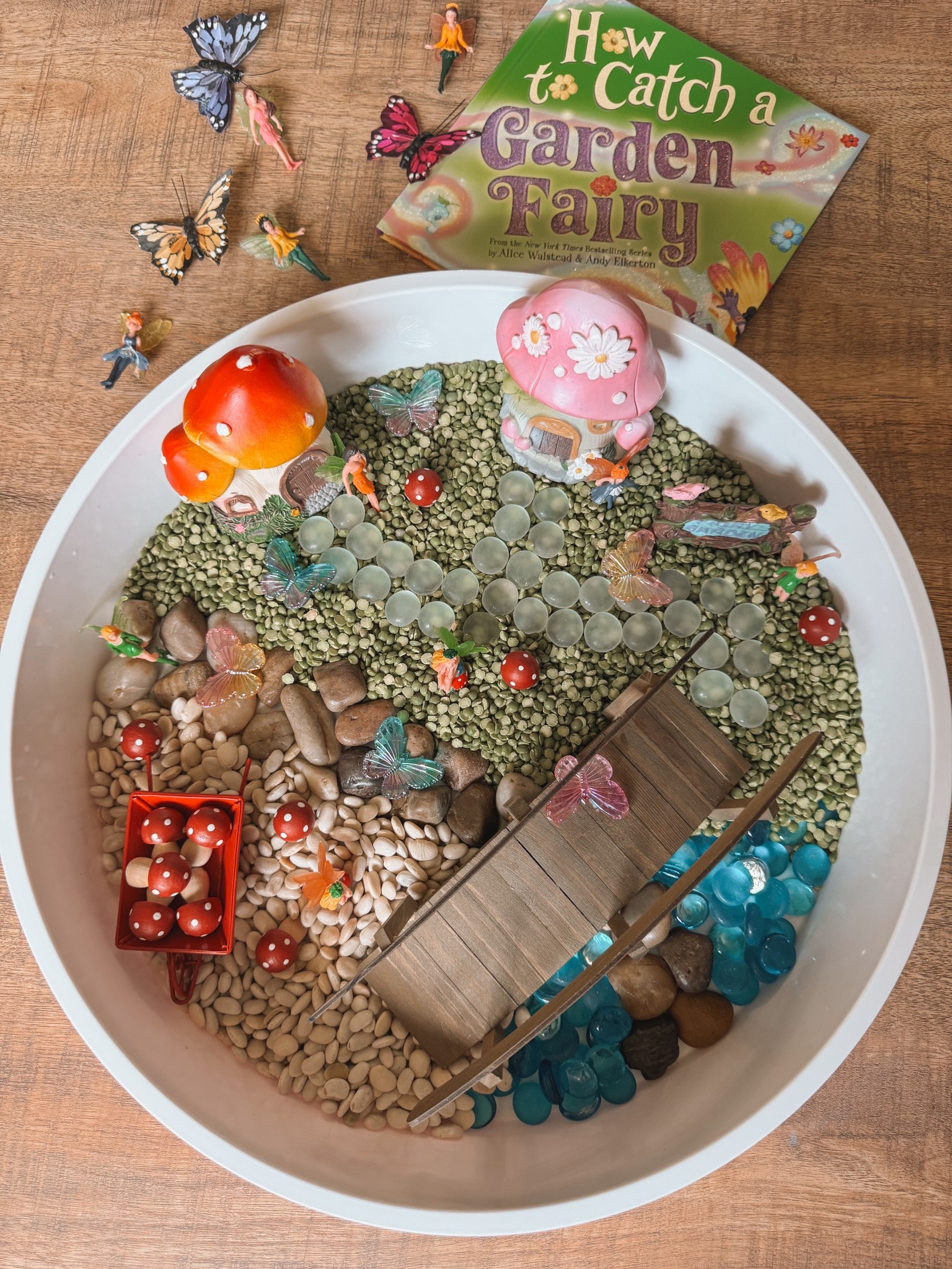 FAIRY GARDEN SENSORY TRAY 🧚🏻🍄

#LTKSeasonal #LTKKids #LTKFamily