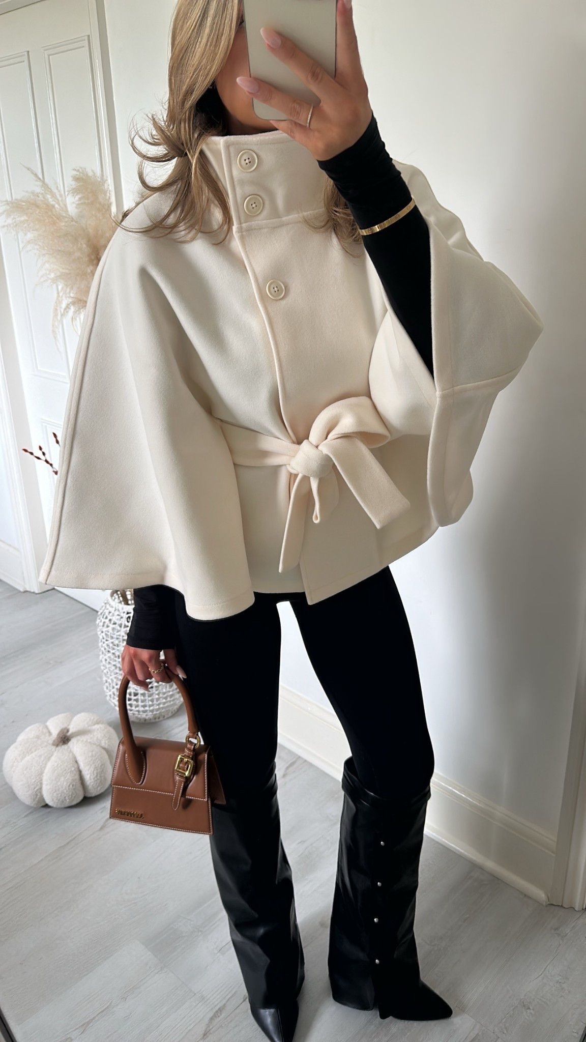 Cape season…🤍🍂

#LTKstyletip #LTKuk #LTKautumn