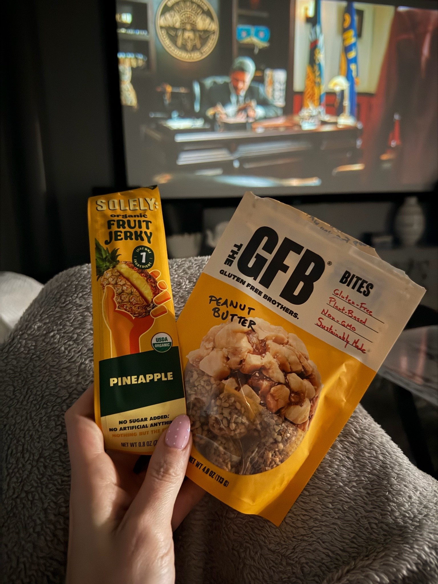 It’s called balance! A little healthy fruit jerky snack and some gluten free bites (sweat treat) 

Those bites remind me of the drumstick ice cream cone that had nuts on top! So good but these bites are a healthy alternative

#LTKfitnessgoals #LTKfoodie