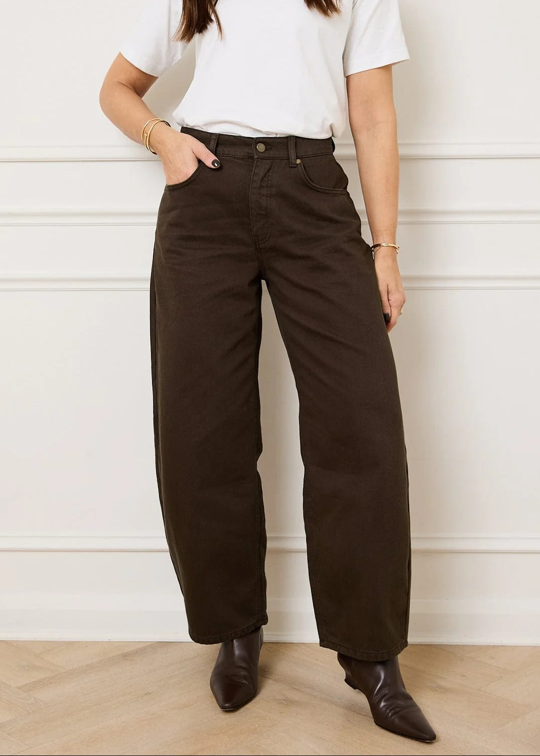 THE BLAKE BARREL JEAN - BROWN DENIM | WAT The Brand