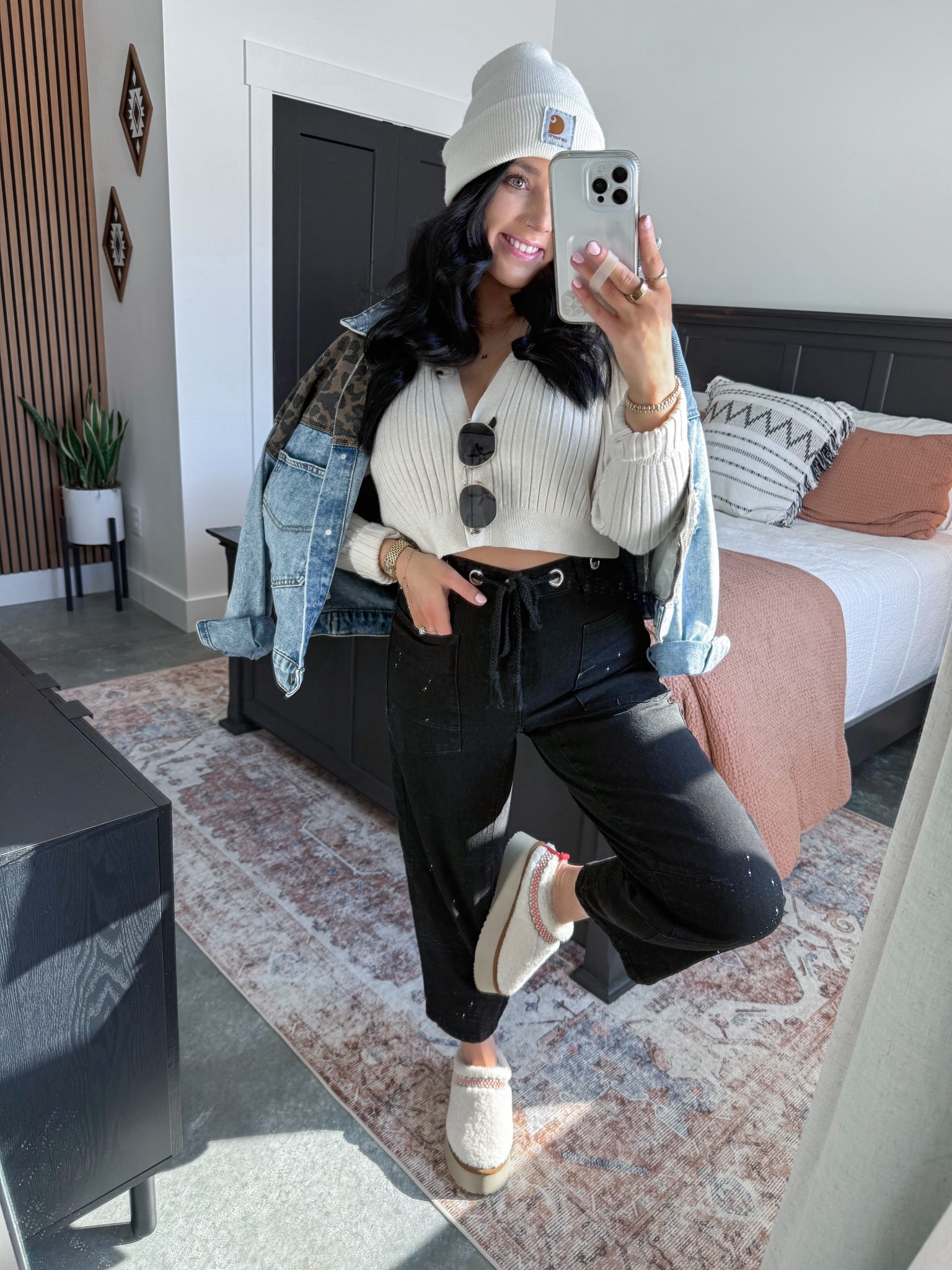 Comfy Cute Bump Friendly OOTD 🖤🐆

Cardigan - medium (apricot white)
Denim Jacket - sized up to a large (I wanted an oversized fit)
Jeans - 2 (they have great stretch)

I love a simple look like this for everyday 👏🏼 These barrel style jeans do have good stretch, so they are currently working with my bump! I styled them with this ribbed cardigan, this denim and leopard combo jacket (its a softer denim with a lived in feel to it!), and finished the look with some comfy sherpa platform slip ons! 



#LTKBump #LTKPetite #LTKootd
