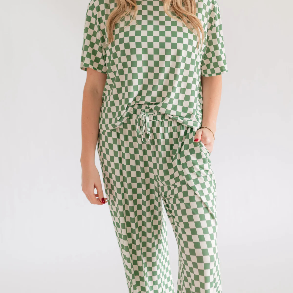 Women's T-Shirt and Pants Set in Green Checkered | Silks Design