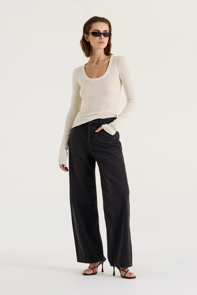 Carr Long Sleeve Scoop Top | Henne