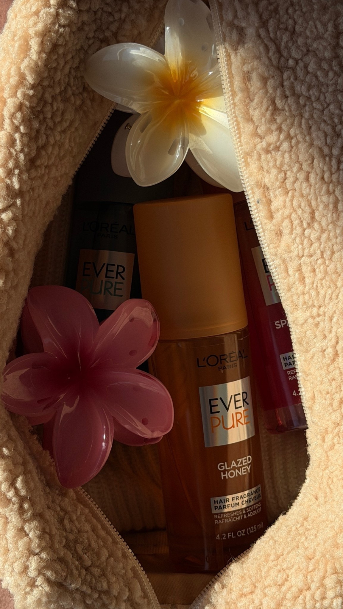 #LOrealParisPartner #ad Summer hair fragrance essentials 💛 ft some of my favorites from the L’Oréal Everpure Hair Fragrance collection!

@Target @lorealparis #TargetPartner #Target #LOrealParisHairCare #EverPureHairFragrance

#LTKBeauty #LTKselfcare #LTKgrwm