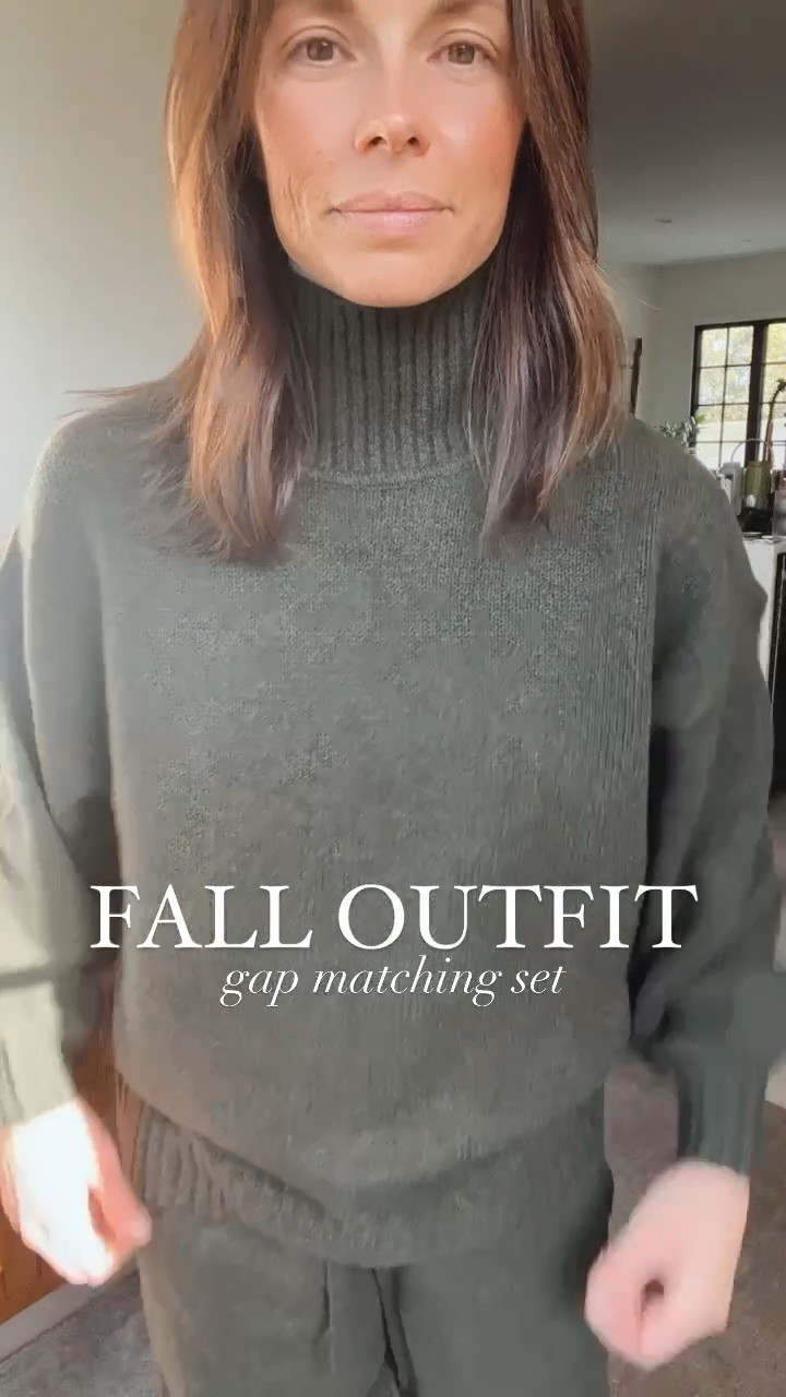 gap mockneck sweater