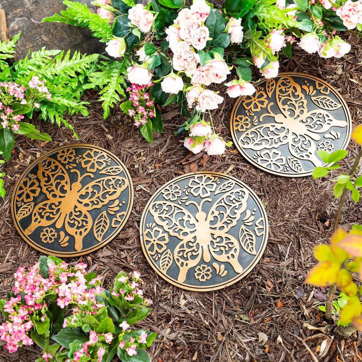Recycled Rubber Stepping Stones, Set of 3 | Plow & Hearth
