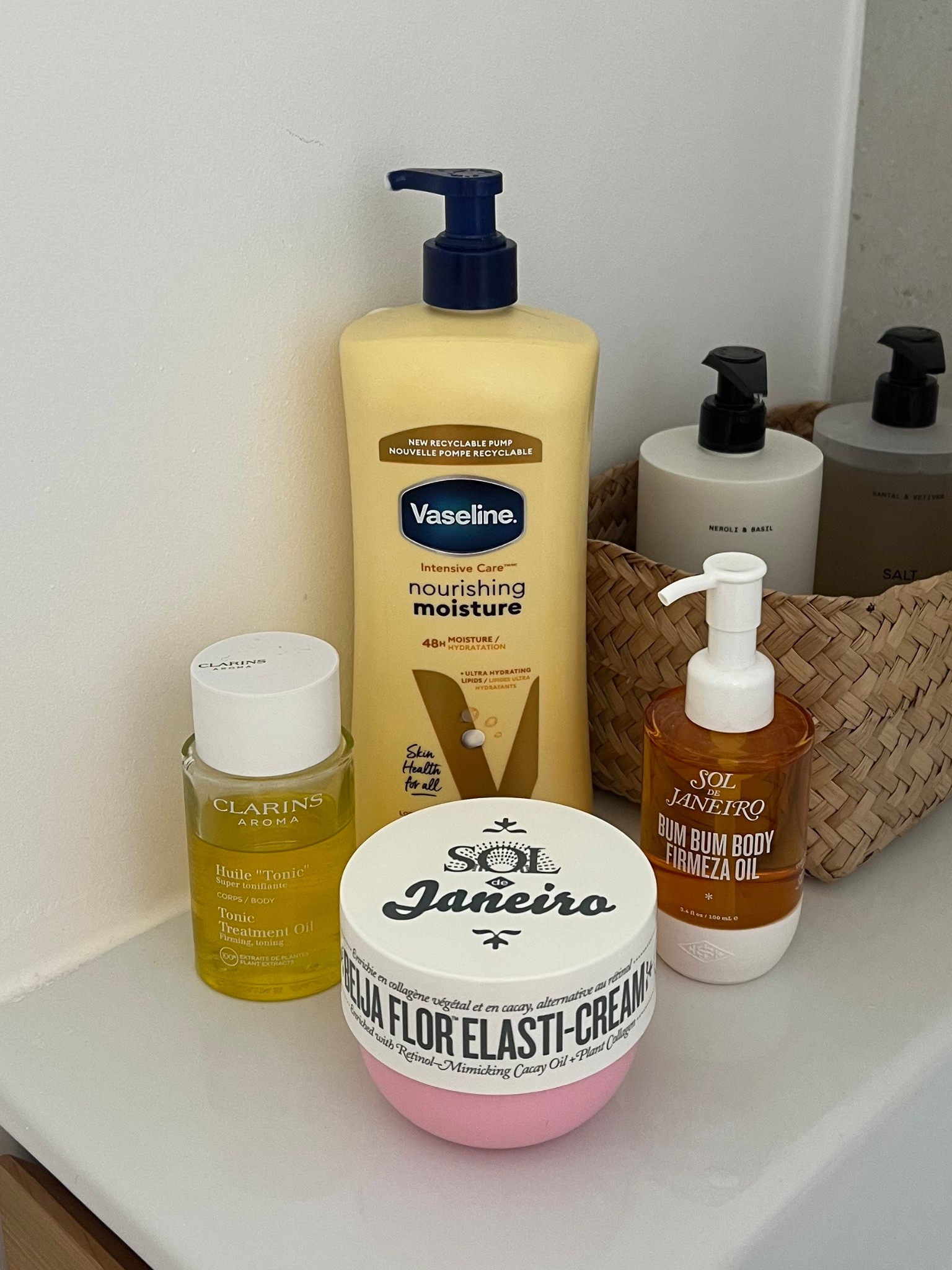 What I have been using to moisturise my bump💗

#LTKuk #LTKbaby #LTKmaternity