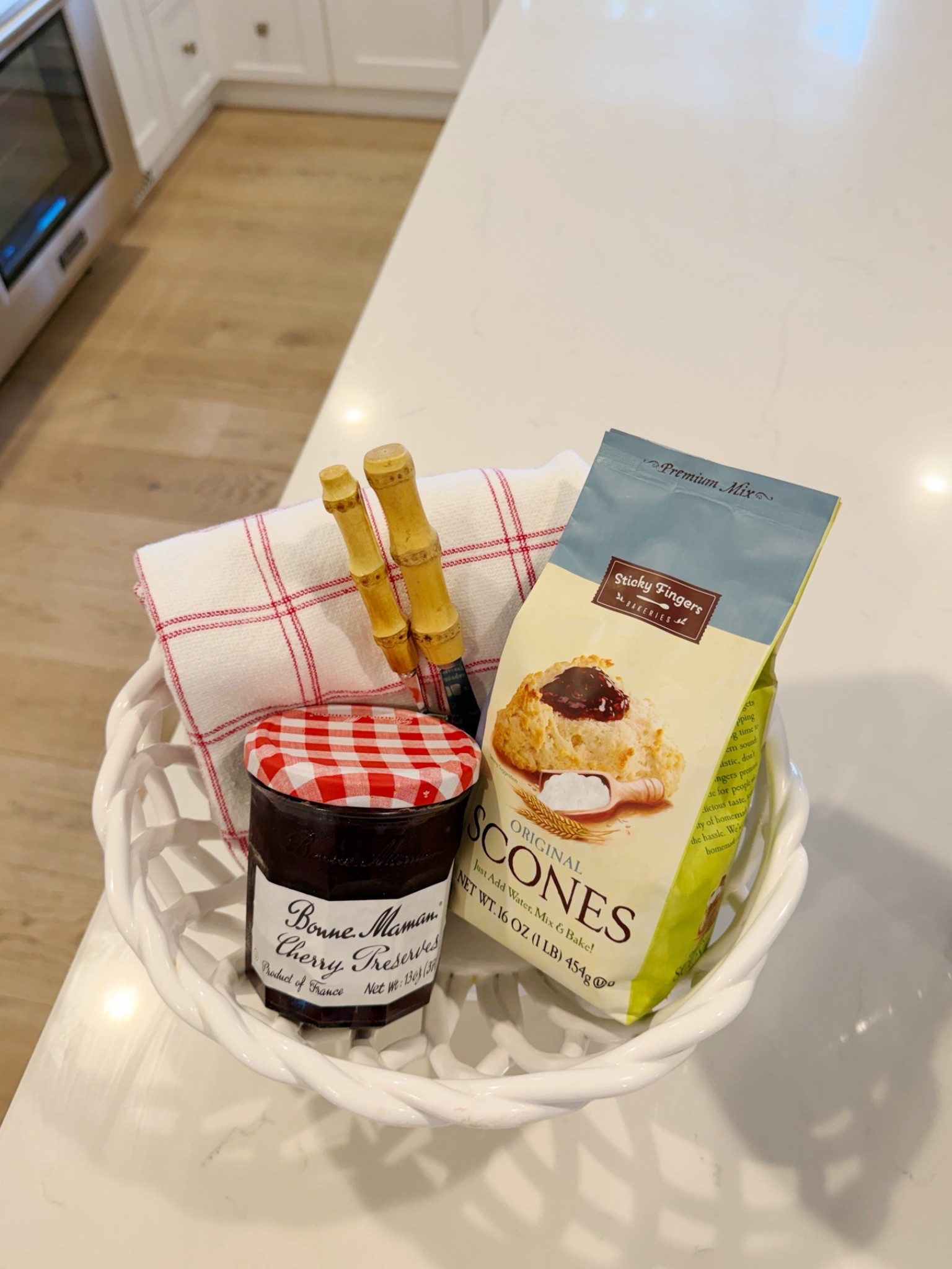 Summer hostess gift! Bread basket paired with some scone mix, jam and jam knives!