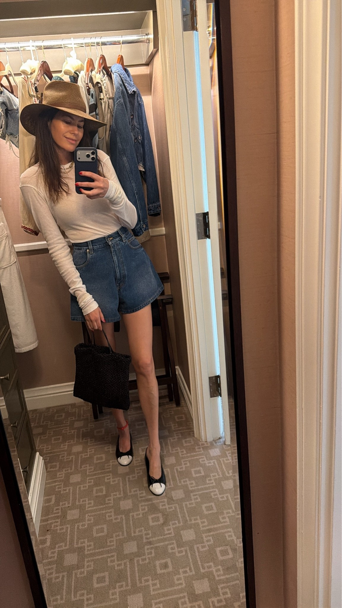 Went to a museum, the grove, to my besties to hang and lastly went to their new amazing grocery store called Laurel Supply.

Top: size small
Shorts : size 27 went up 2 sizes

#LTKdayinmylife #LTKmomlife #LTKOver40