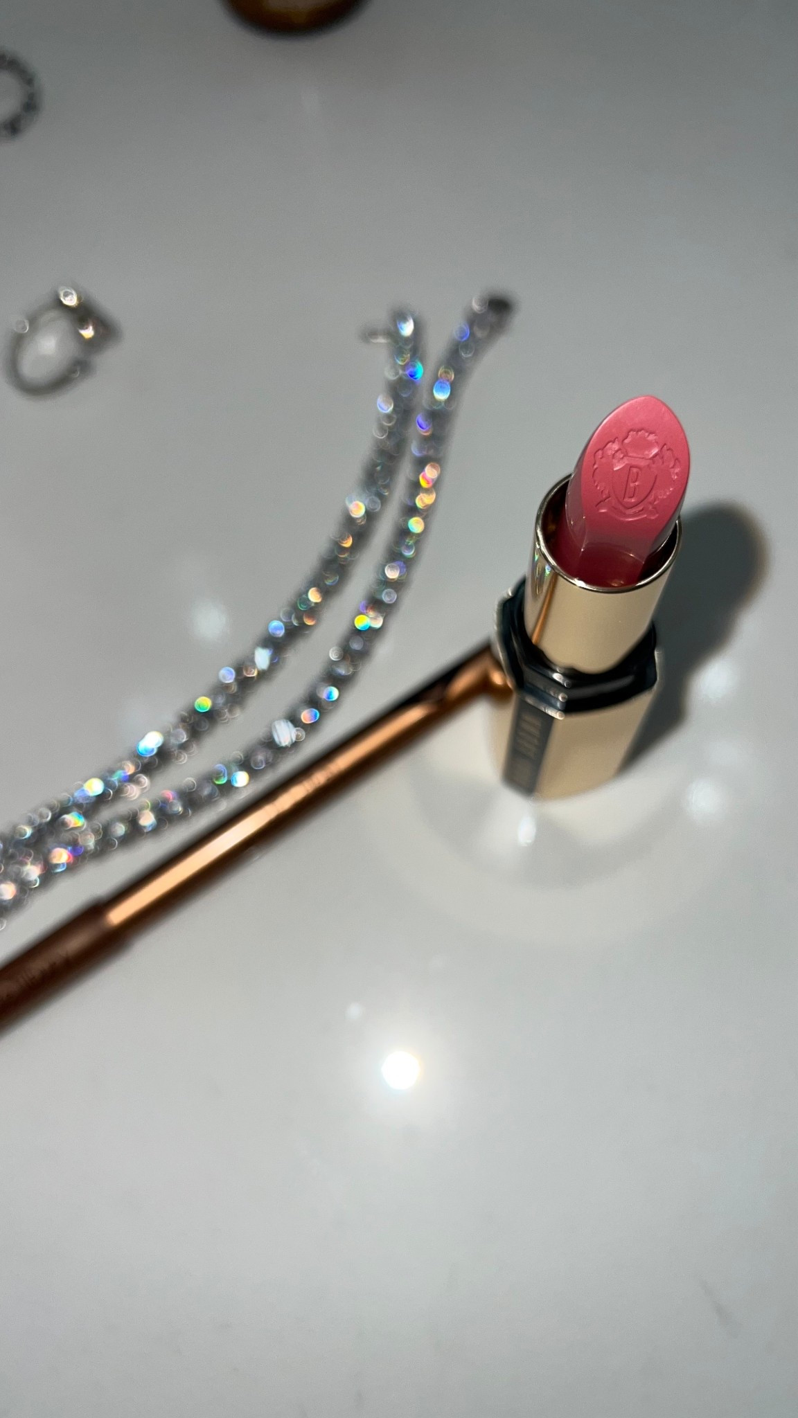 new lipstick 💄 = new woman 

Pillow Talk Lipliner
Lipstick: 332

#beautybuys #beauty #stockingstuffer

#LTKBeauty #LTKHoliday #LTKFindsUnder50