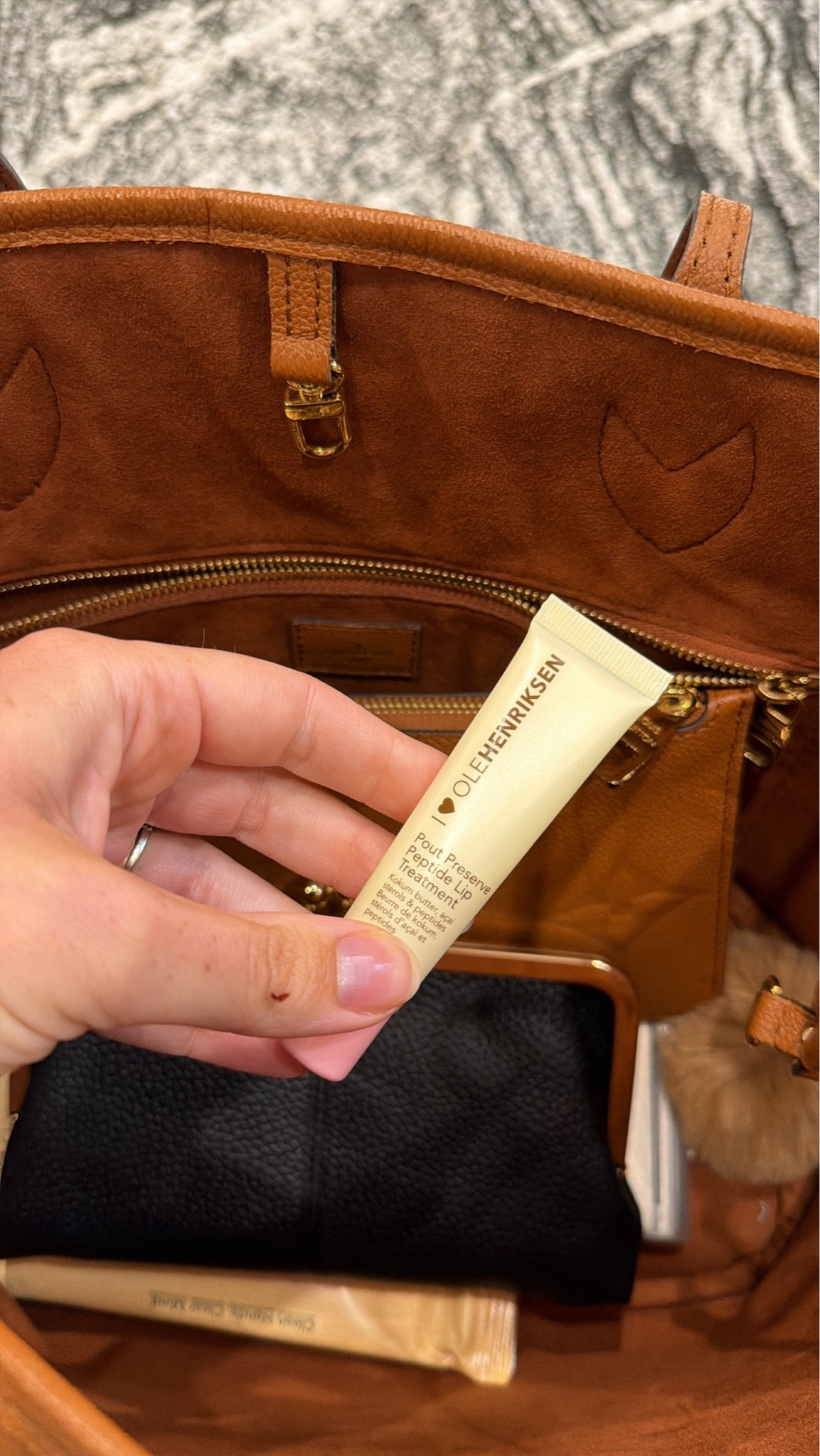 A must have in my bag is this lip treatment from @Sephora & there are new scents currently on sale for the last day today! I’m grabbing the peach!

I also included some other summer sale finds!

#LTKBeauty #LTKSaleAlert