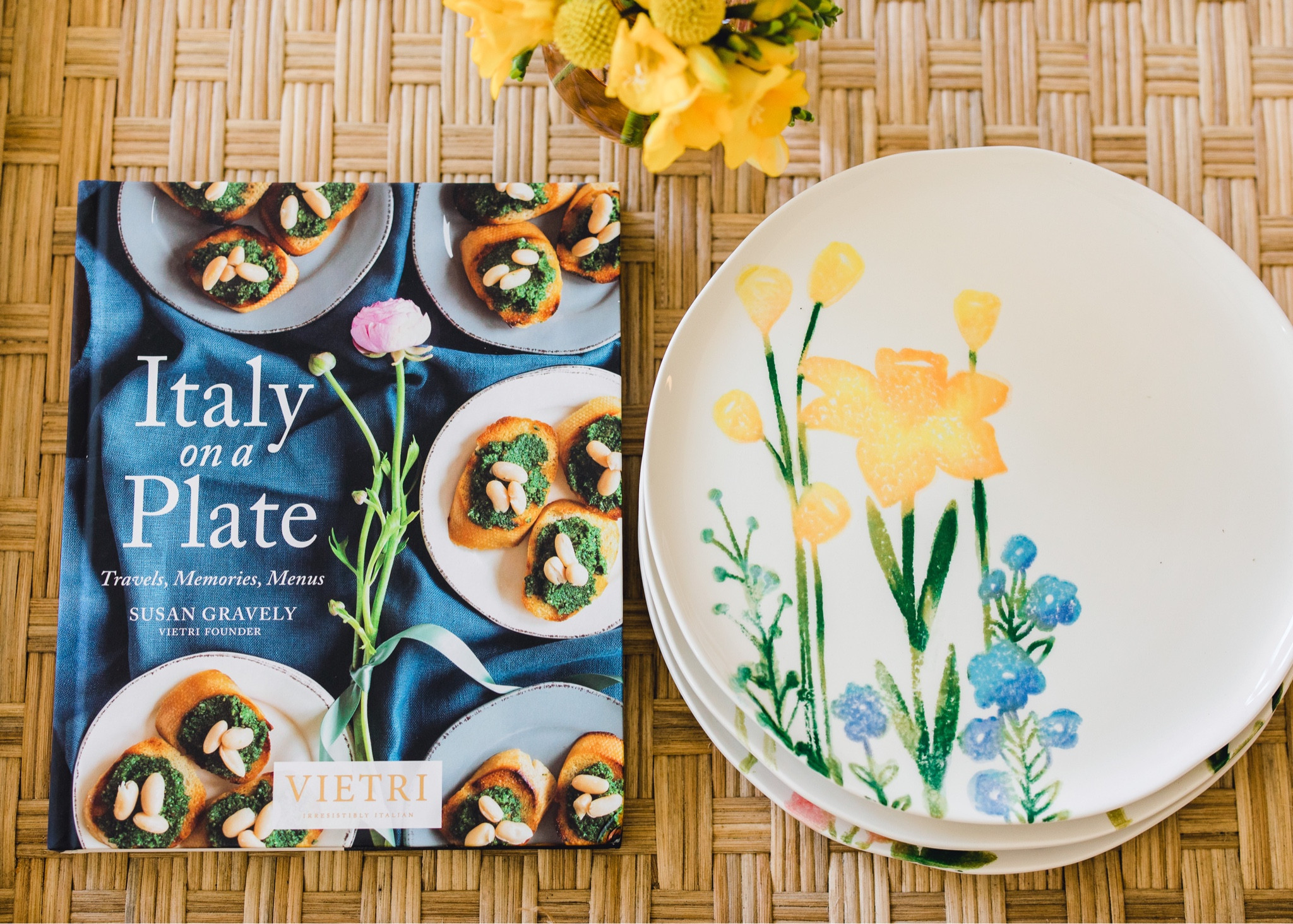 Spring table setting inspiration with Vietri 

#LTKunder50 #LTKunder100 #LTKhome