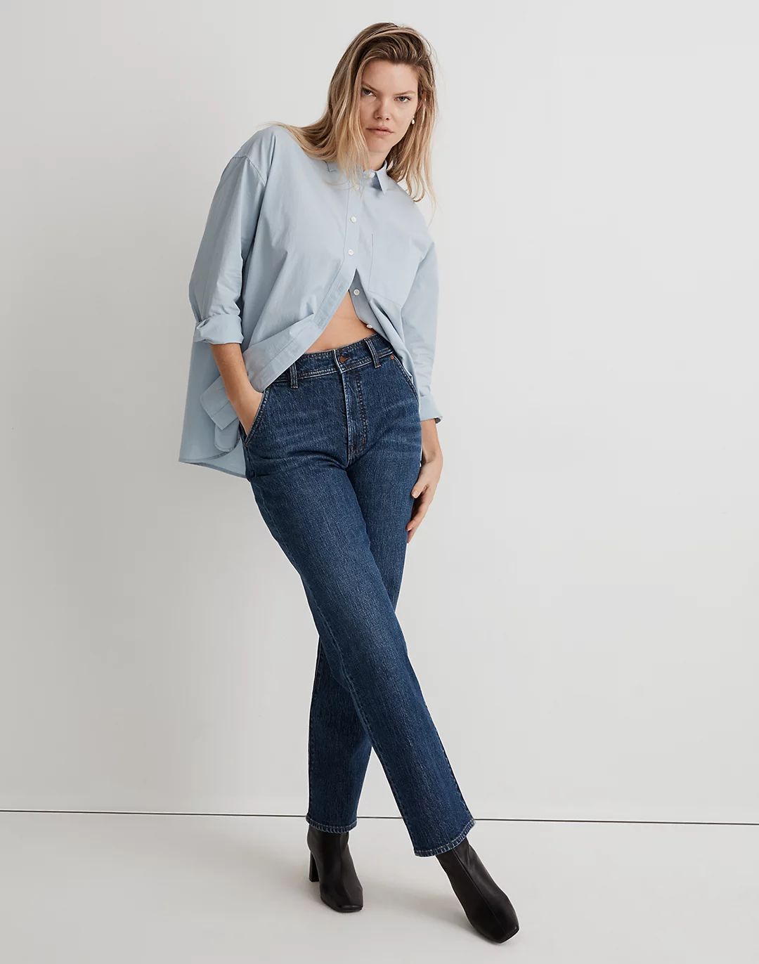 The Petite Perfect Vintage Straight Jean in Stanhill Wash: Pocket Edition | Madewell