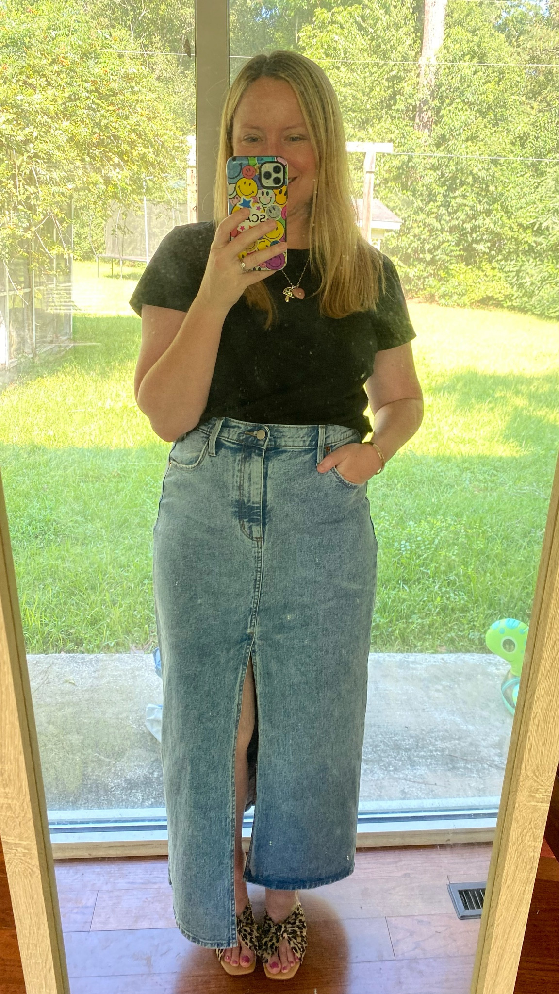 Loving this denim skirt!

#LTKOver40 #LTKStyleTip #LTKFindsUnder50