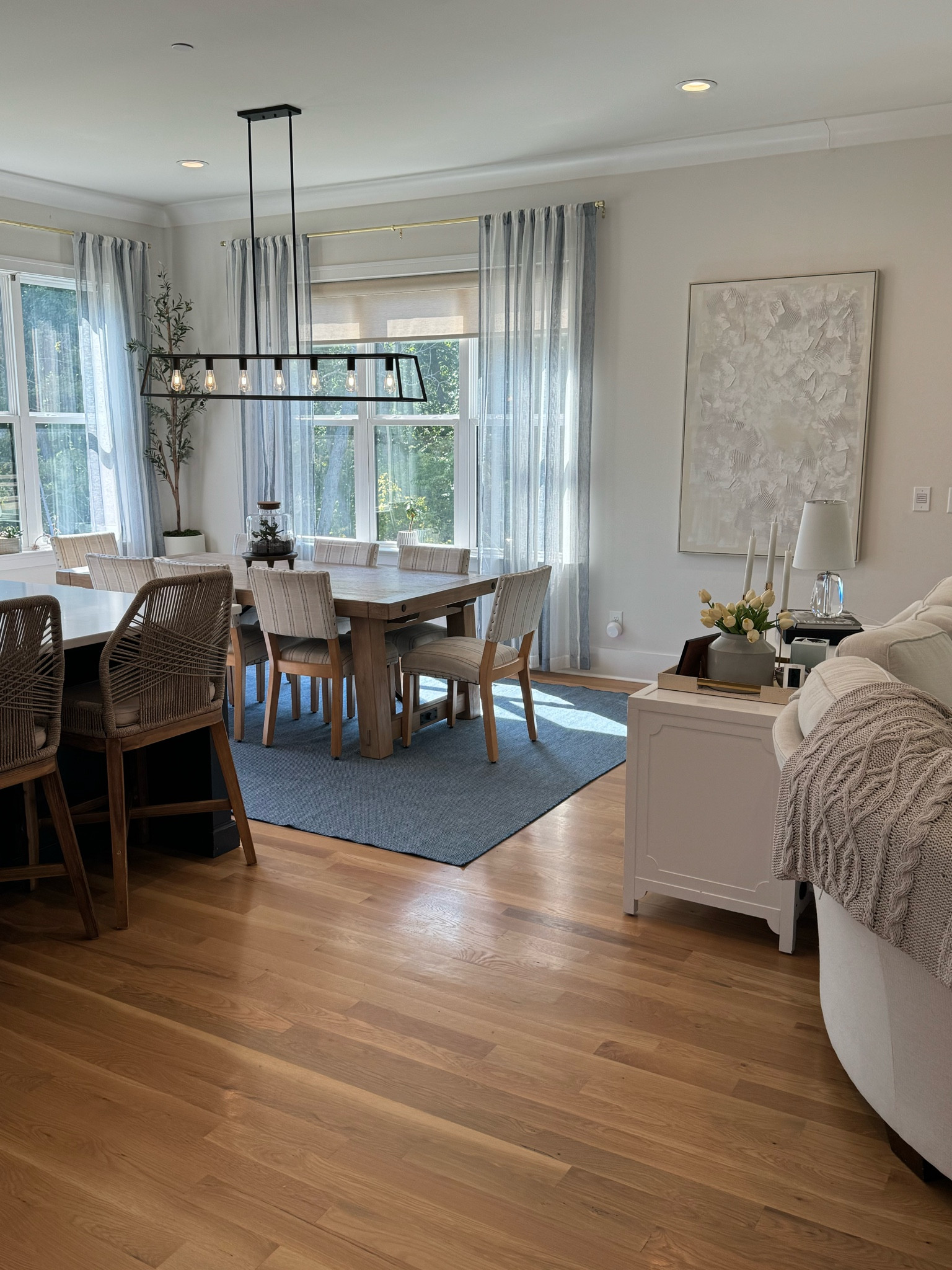 Styling a cohesive design between kitchen, breakfast room and living room can feel like a difficult task but by sticking to the same color palette in the space will keep the style cohesive.

#LTKStyleTip #LTKSaleAlert #LTKHome