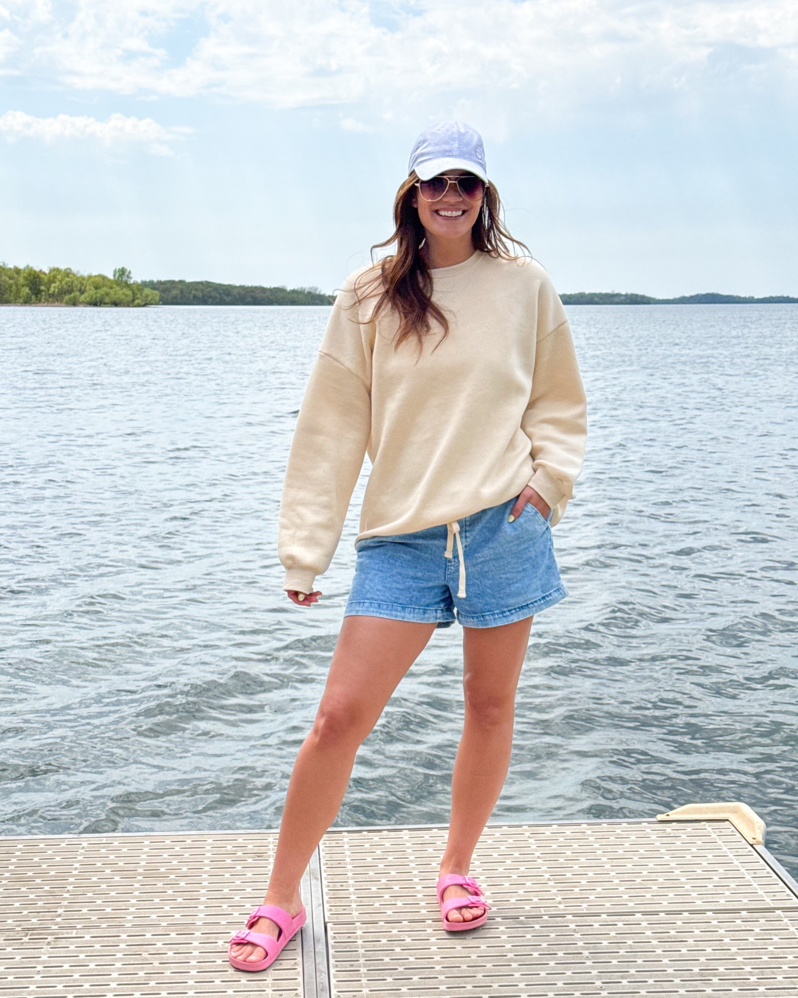 Elastic waist pull on denim shorts! Wearing a medium 

#LTKMidsize #LTKSeasonal #LTKSaleAlert