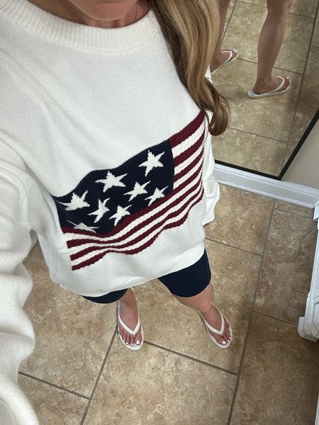 American flag sweater, Memorial Day looks, use promo code: May20 for 20% off 

#LTKSeasonal #LTKSaleAlert