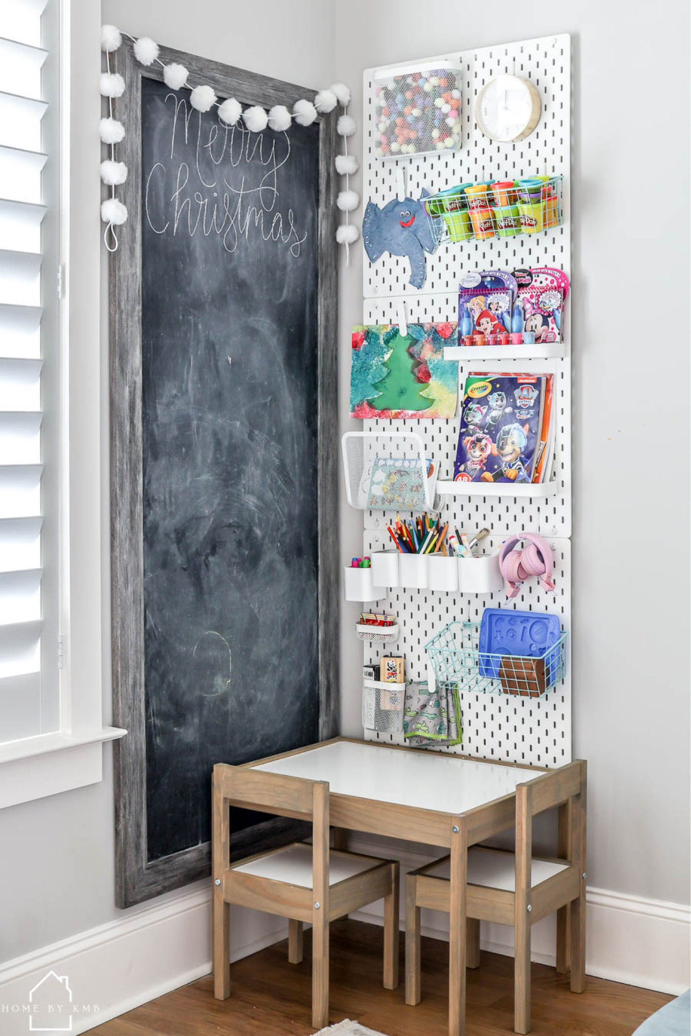 Playroom craft corner #ikea #playroomorganization #pegboard #chalkboard #amazonhome

#LTKkids #LTKhome