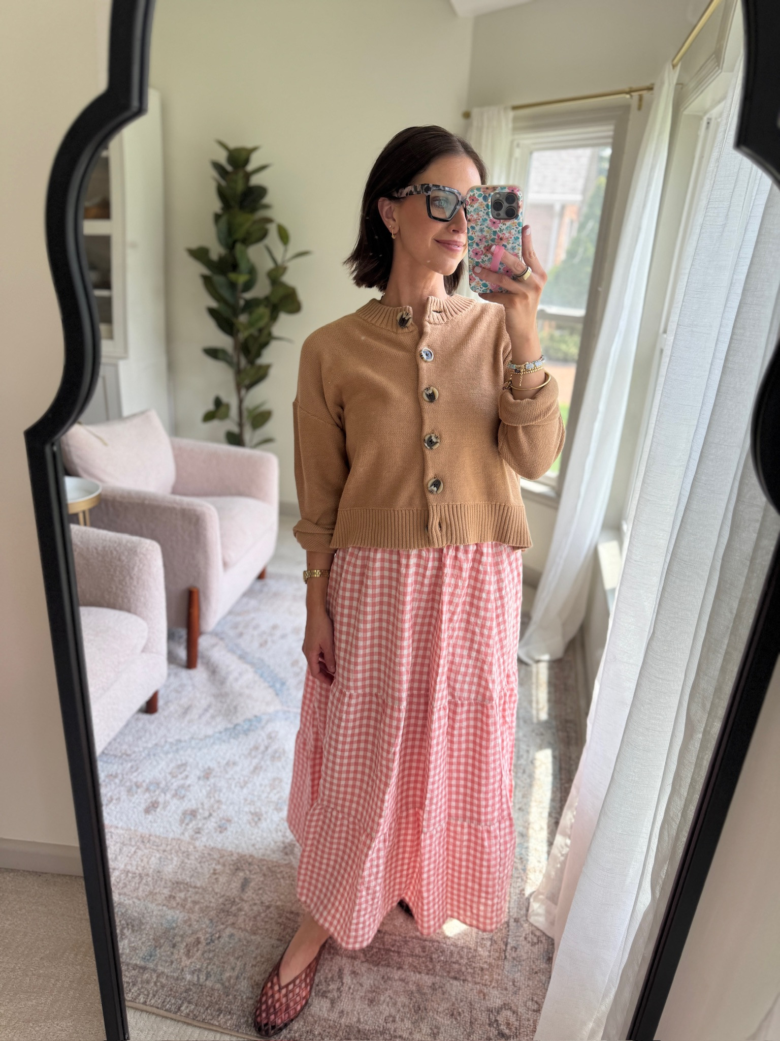 For the cold classroom teachers 🤎

Transitional fall outfits, summer to fall outfits, gingham skirt, cardigan outfit, brown cardigan, pink skirt outfit, Hallie Ragan

#LTKgrwm #LTKootd #LTKSeasonal