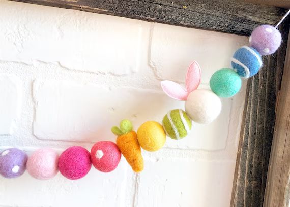 Rabbit Rainbow Felt Pom Bunting | Easter Springtime Felt Ball Garland | Etsy (US)