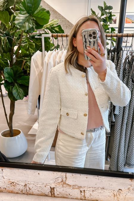 I’m *OBSESSED* with this tweed lady like jacket!! Wearing a Medium, TTS. Currently on sale for 15% off. Also available in black!

#LTKsalealert #LTKSeasonal #LTKSpringSale