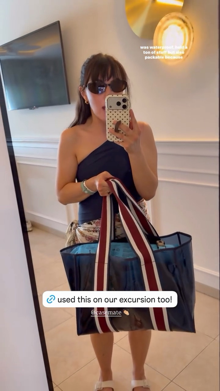 Beach tote bag in Punta Cana @casemate 👏🏼

#LTKSwim #LTKSeasonal #LTKmomlife