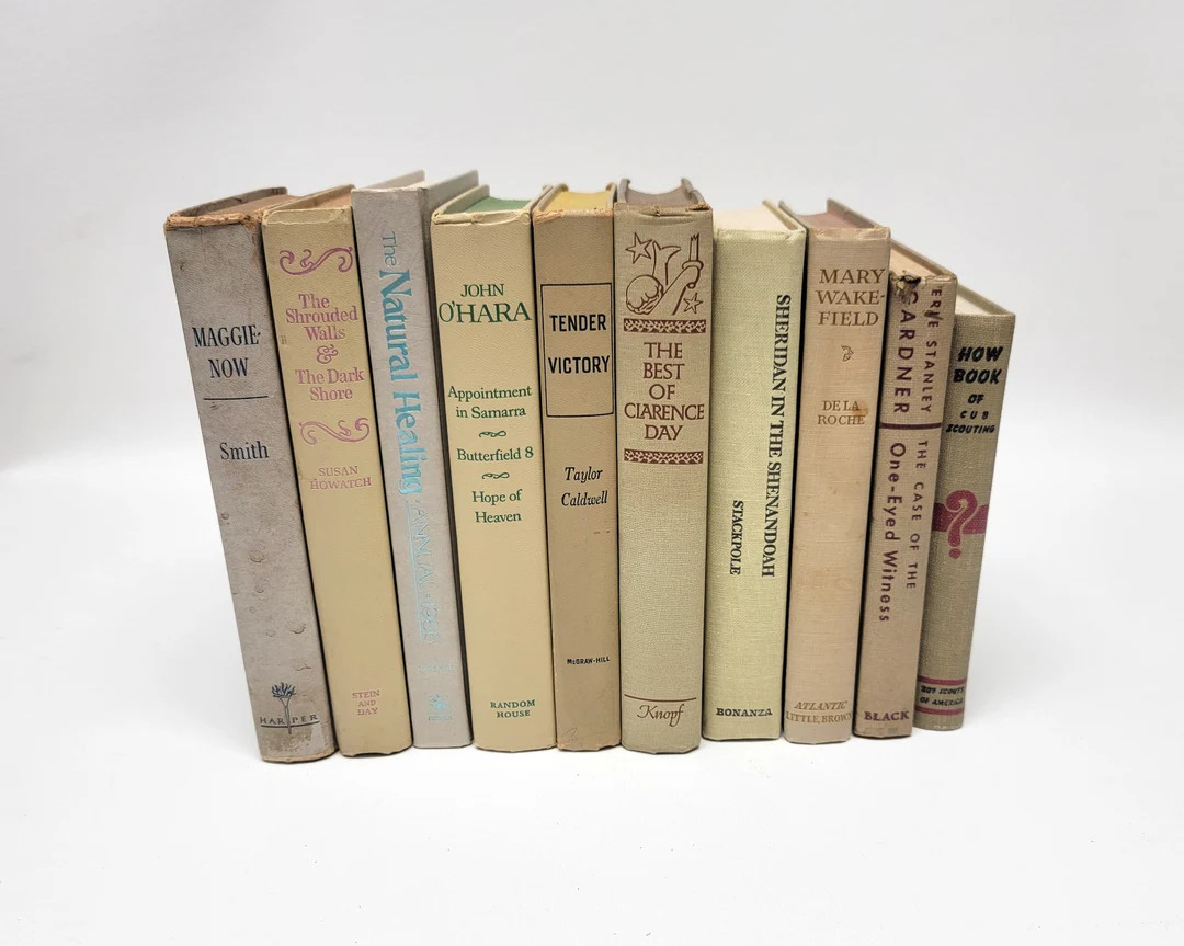 Lot of 10 Vintage Neutral Tan Beige HC Décor Staging Books | Etsy (US)