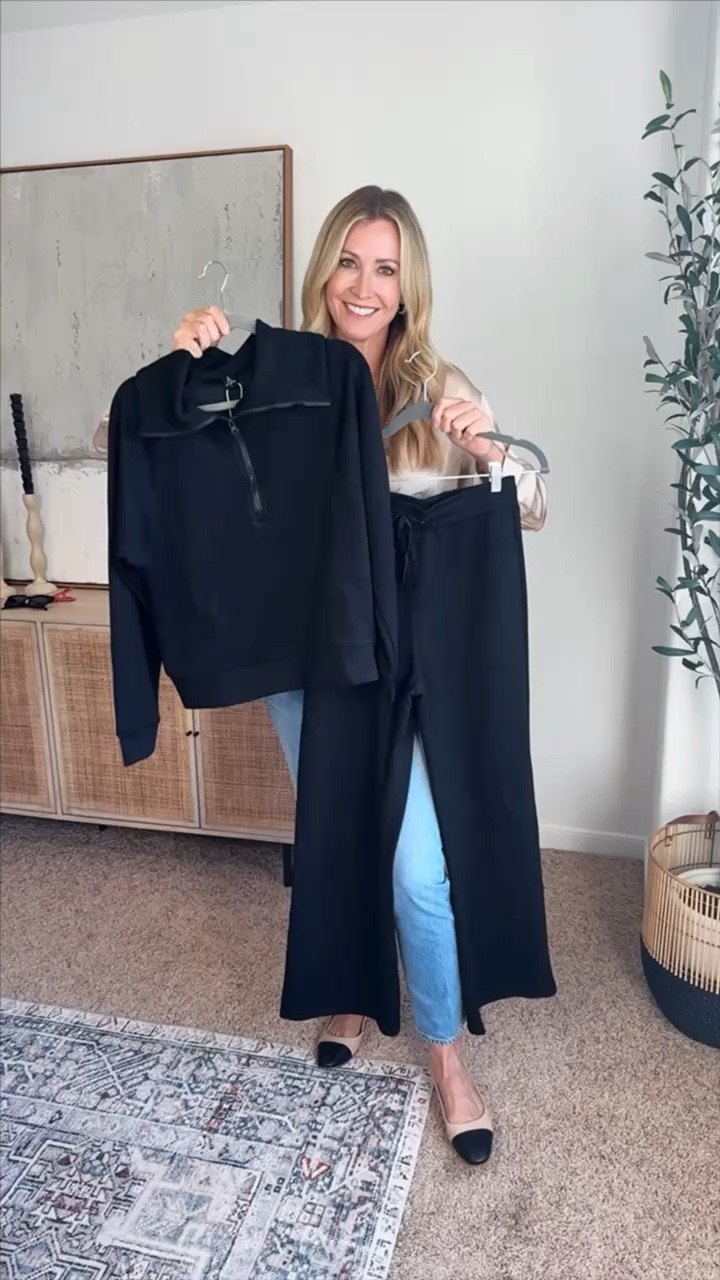 Travel outfit
Airport outfit
Lounge set
Fall outfit


#LTKSaleAlert #LTKFindsUnder50 #LTKStyleTip