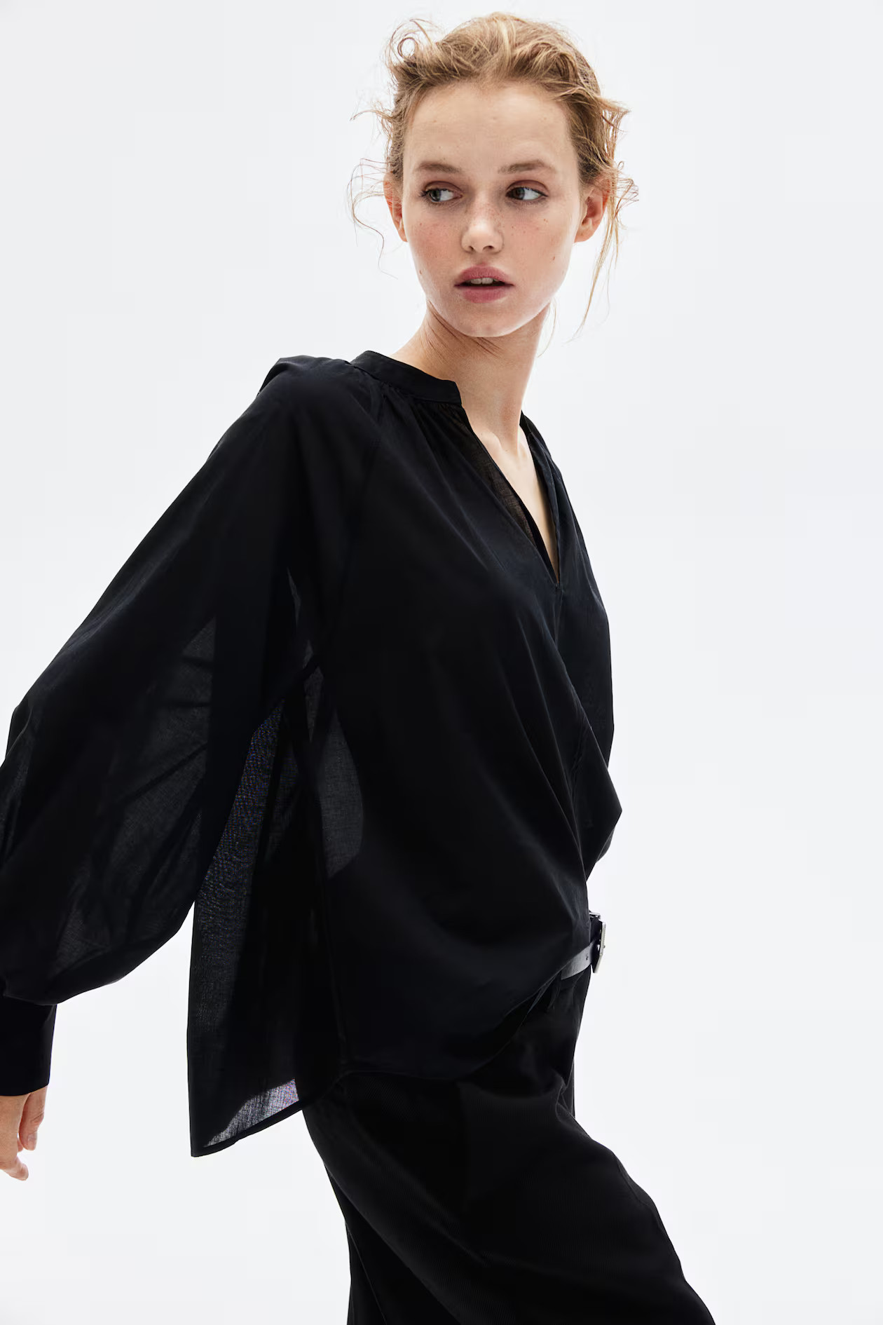 Balloon-sleeved blouse | H&M (UK, MY, IN, SG, PH, TW, HK)