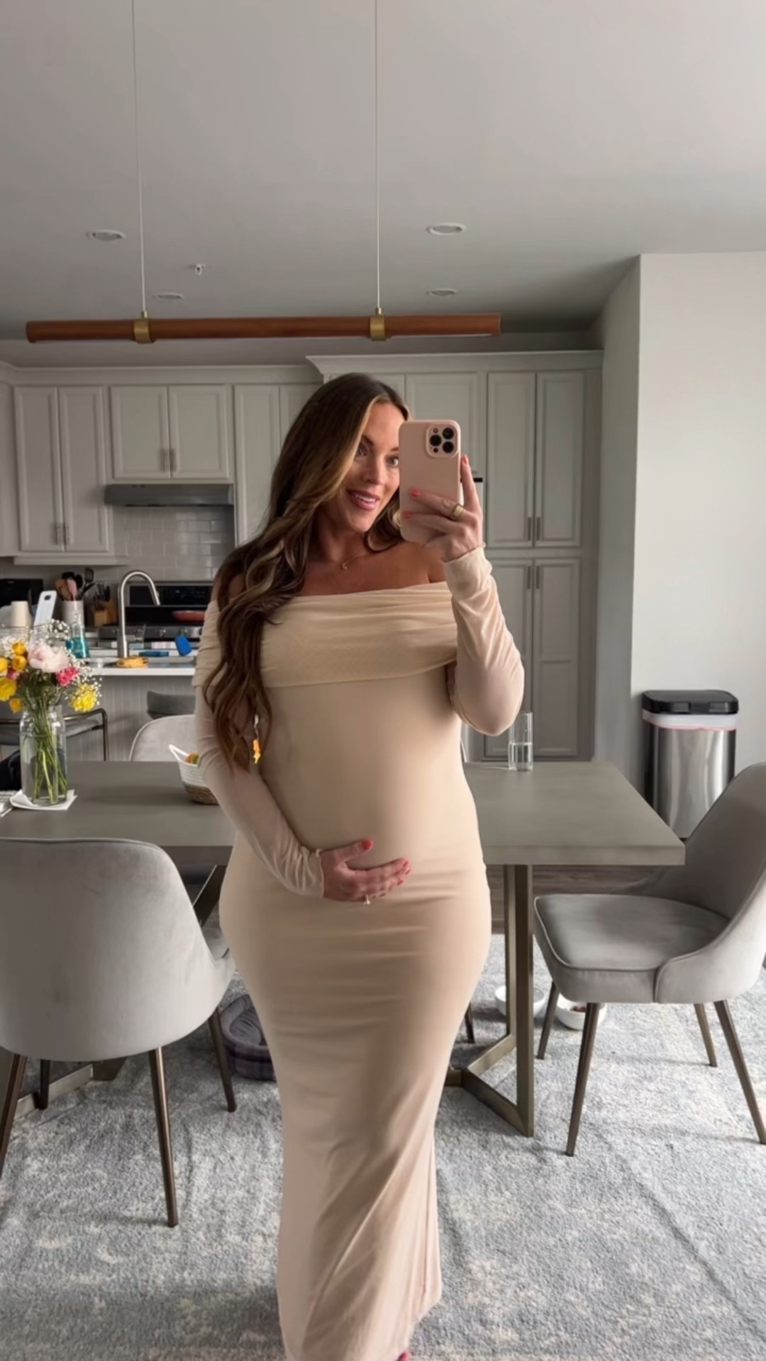 Gorgeous longsleeve bodycon dress 
Comes in a few colors! 

#LTKBump #LTKSeasonal