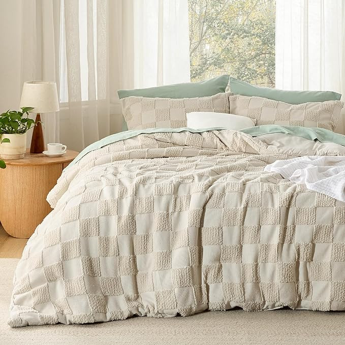 Bedsure Queen Size Comforter Set Beige, Boho Tufted Bed Set, Checkered Farmhouse Shabby Chic Bedd... | Amazon (US)