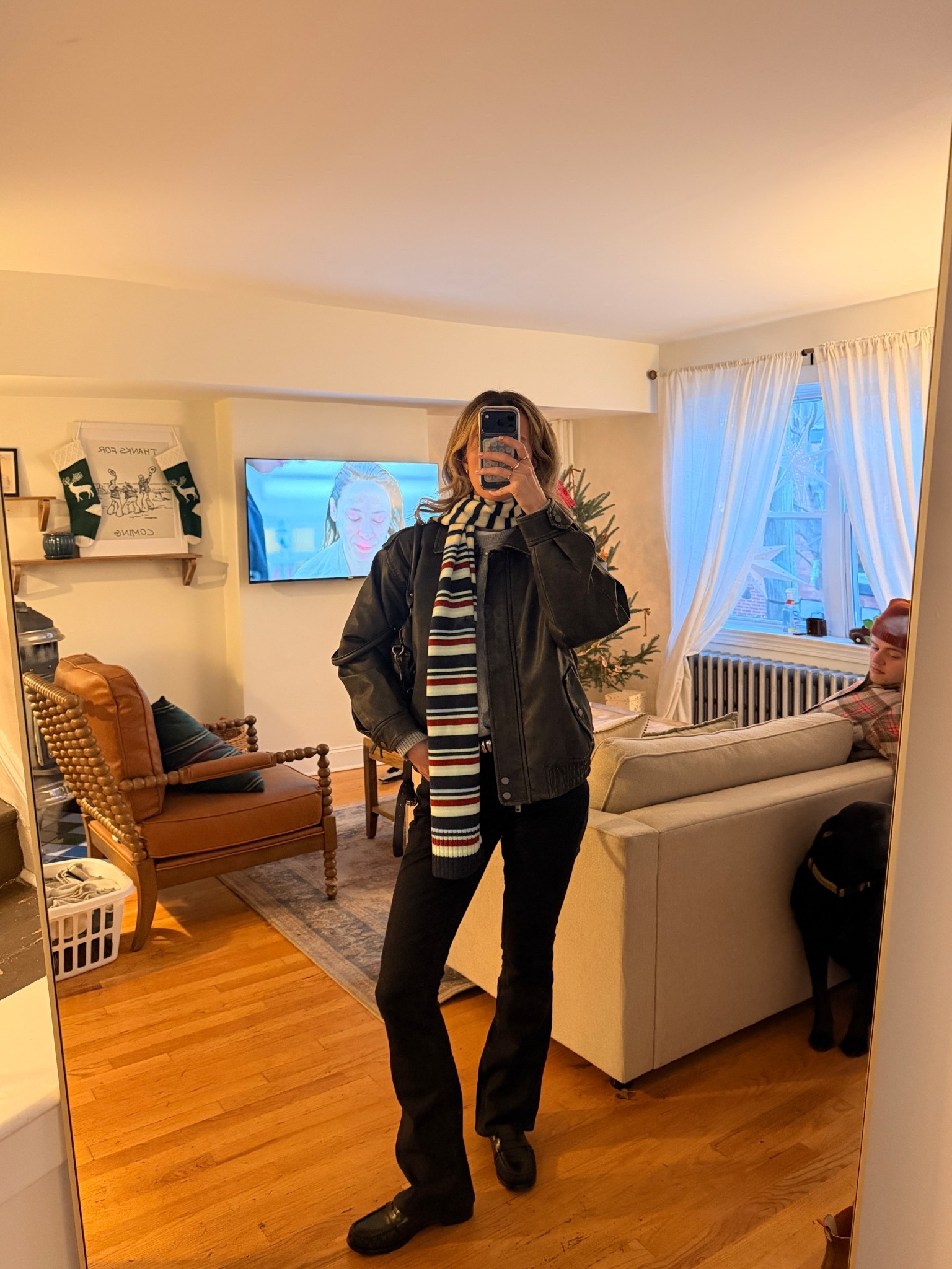 To dinner!! Aritzia sweater on sale! 

#LTKHoliday #LTKootd #LTKGiftGuide