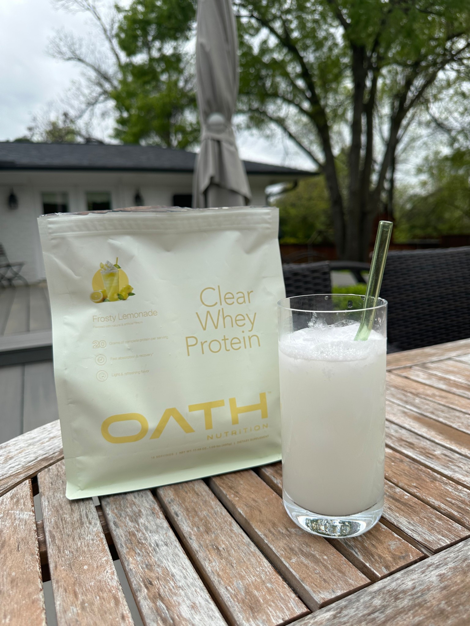 Frosty lemonade @oathnutrition clear whey protein. Find all their flavors at @target ! @shop.ltk #ad #shop.ltk #targetpartner #targetfinds #target #oathnutrition #clearprotein