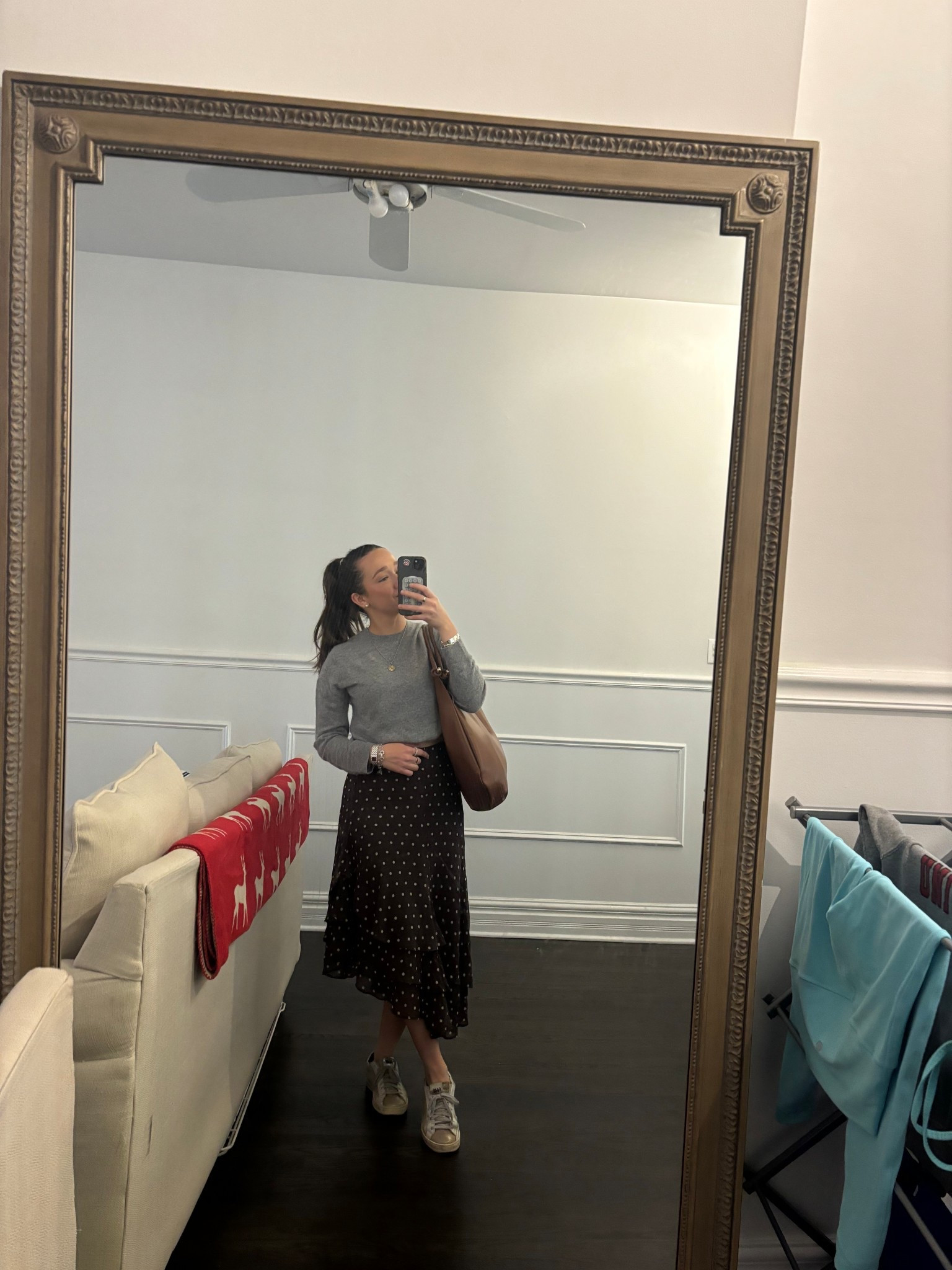 working from a coffee shop today in my favorite skirt everrrrrr

#quince #cashmere #openedit #p448 #anthropologie

#LTKBeauty #LTKStyleTip #LTKSeasonal