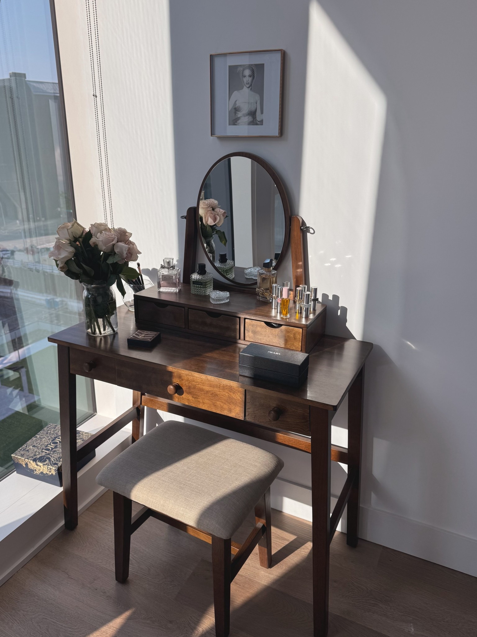 my dream makeup vanity 🪞✨