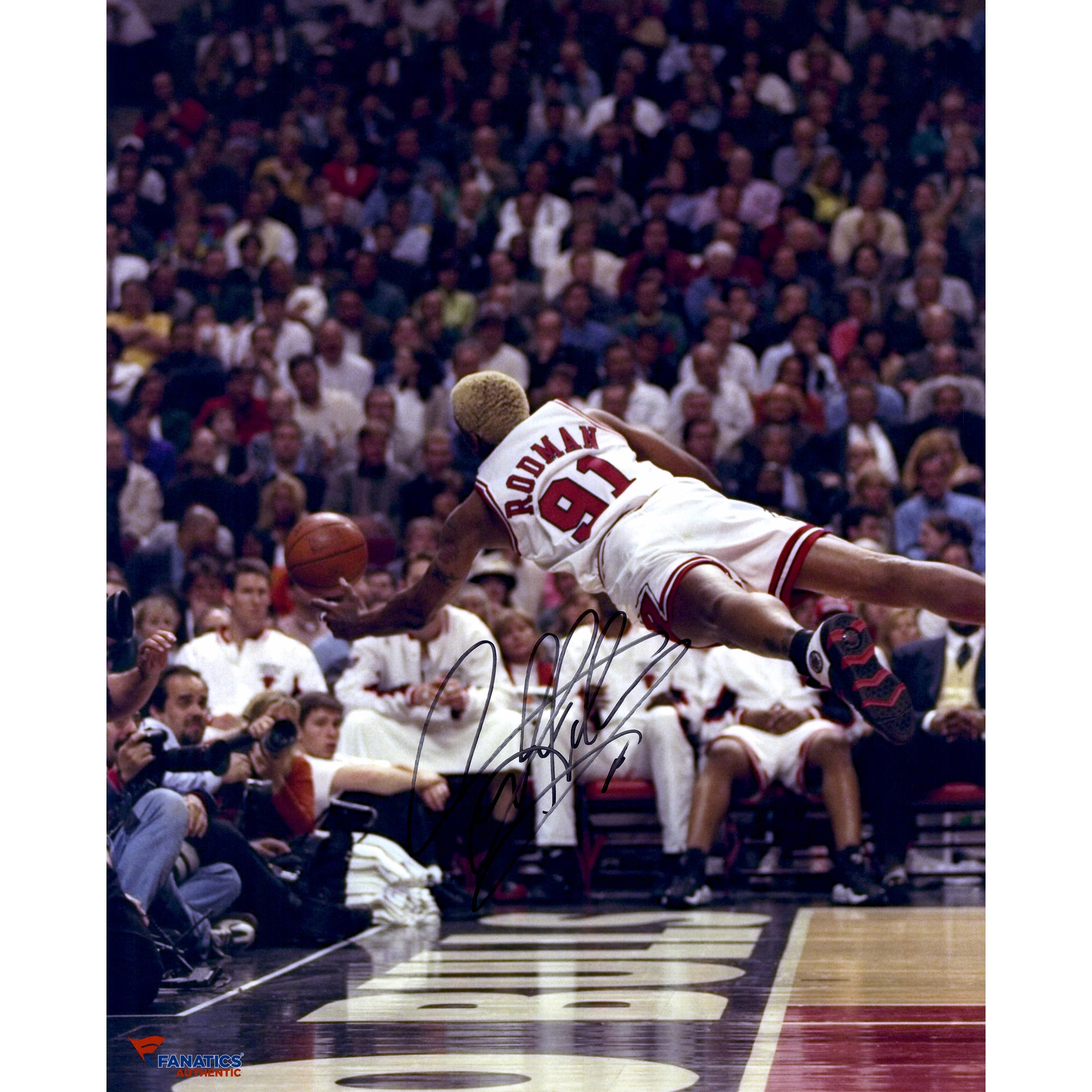 Dennis Rodman Chicago Bulls Fanatics Authentic Autographed 16" x 20" Vertical Diving Photograph | Fanatics