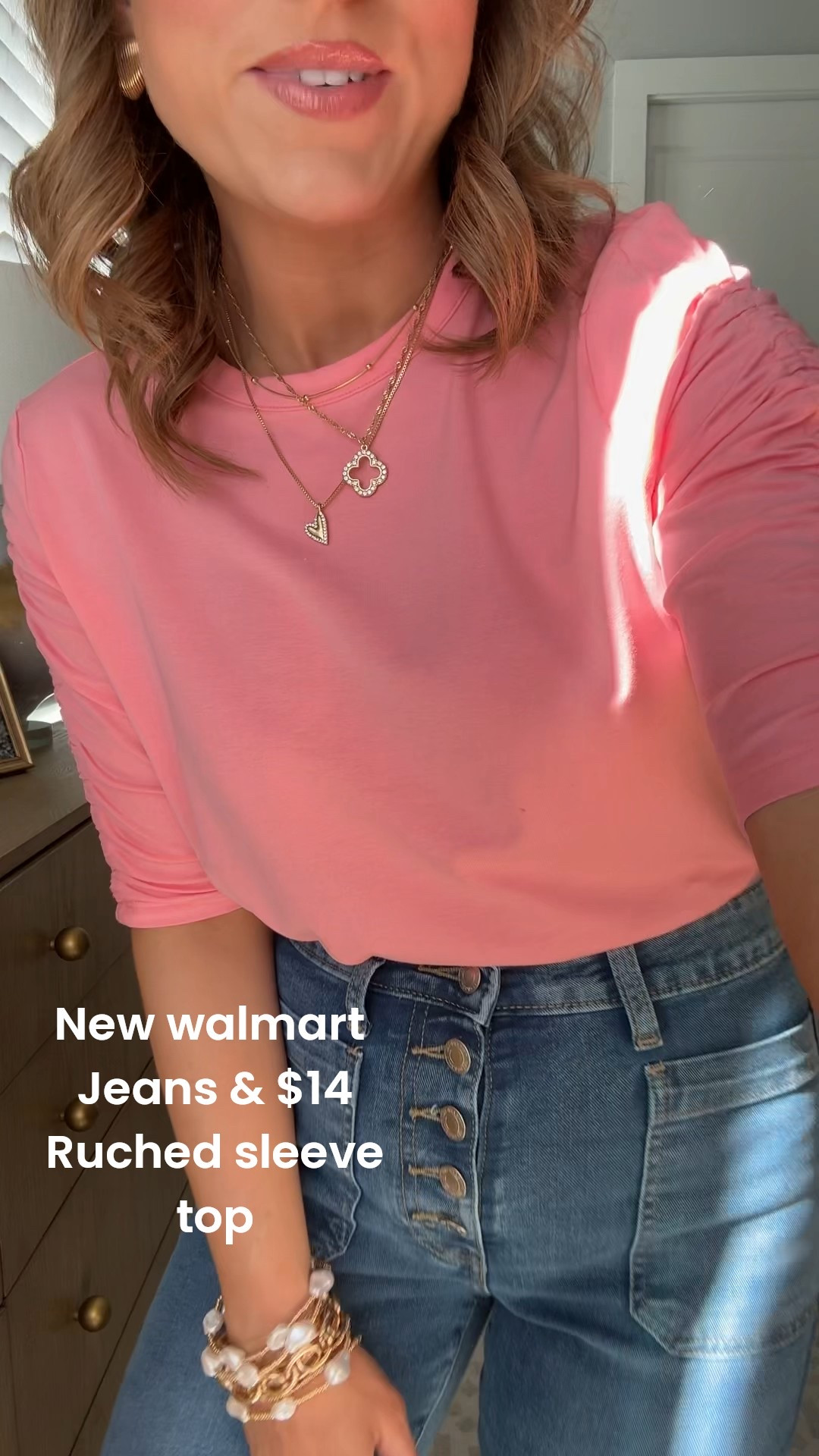 Another easy Walmart outfit I’m loving 🤍 This $14 ruched sleeve top is such a good everyday staple—soft, flattering, and the sleeve detail makes it feel a little extra without trying too hard. Paired it with these $24 Walmart flare jeans that fit so well and are comfortable enough for all-day wear 🙌

This is one of those simple outfits that works for errands, casual days, or school drop-off while still feeling put together. Affordable, comfortable, and easy to style—Walmart always delivers ✨

Everything is linked and easy to recreate 💙

#WalmartFashion #WalmartFinds #WalmartOutfit #AffordableStyle #EverydayOutfit #FlareJeans #BudgetFriendlyFashion #CasualStyle #MomStyle #OOTD