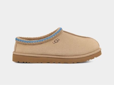 If you’re looking for the popular & comfy ugg Tasman shoes - the mens section has the sand color in stock with some womens sizes! 

#LTKSeasonal #LTKGiftGuide #LTKHoliday