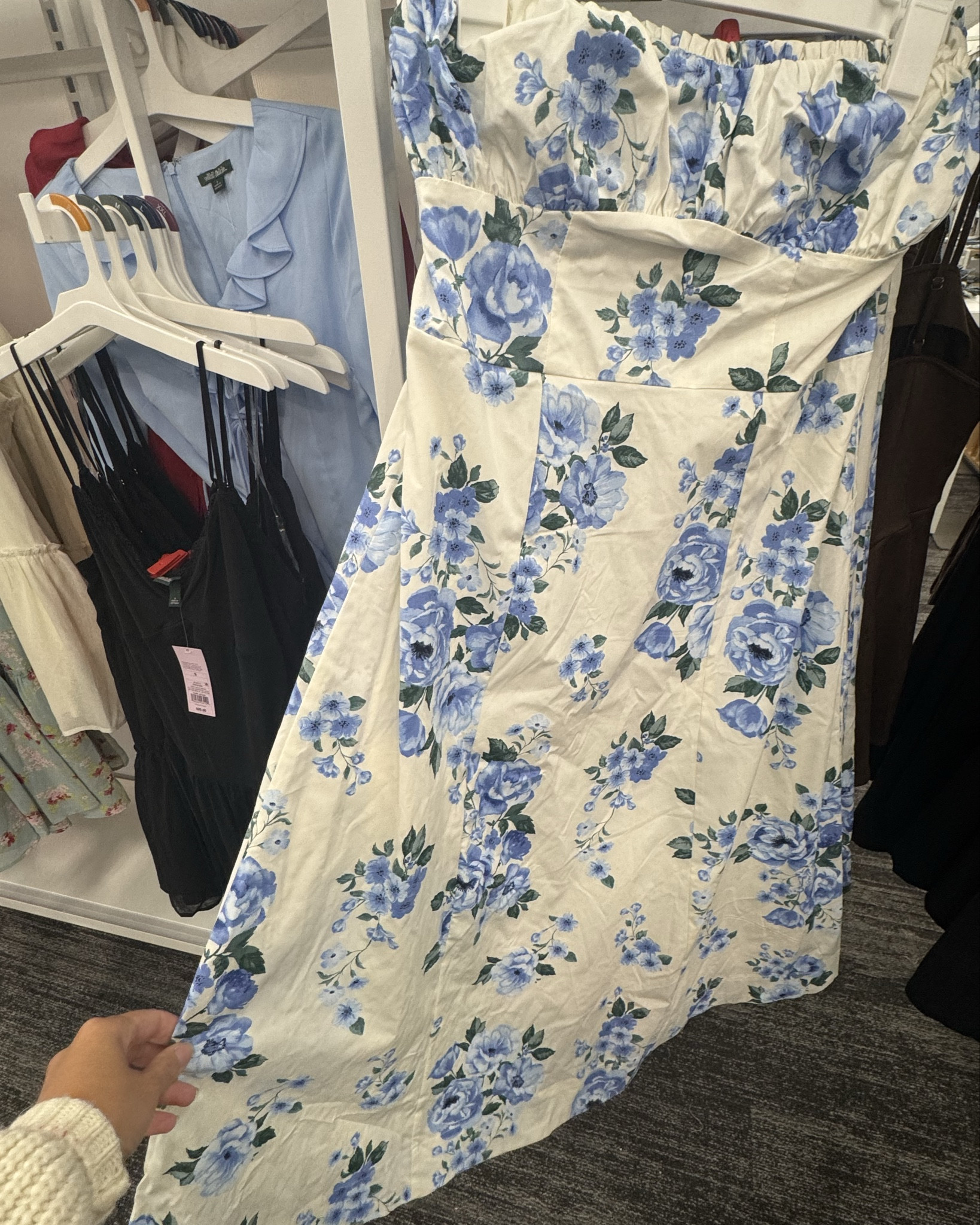 Still on the hunt for a cute, lightweight floral spring dress? 🌸 I found a few good ones for you!

Perfect with a short, lightweight cardigan too. Comes in pink and black—swipe to see the pink! 💗

On sale at Target for $30 🙌

#LTKSaleAlert #LTKootd