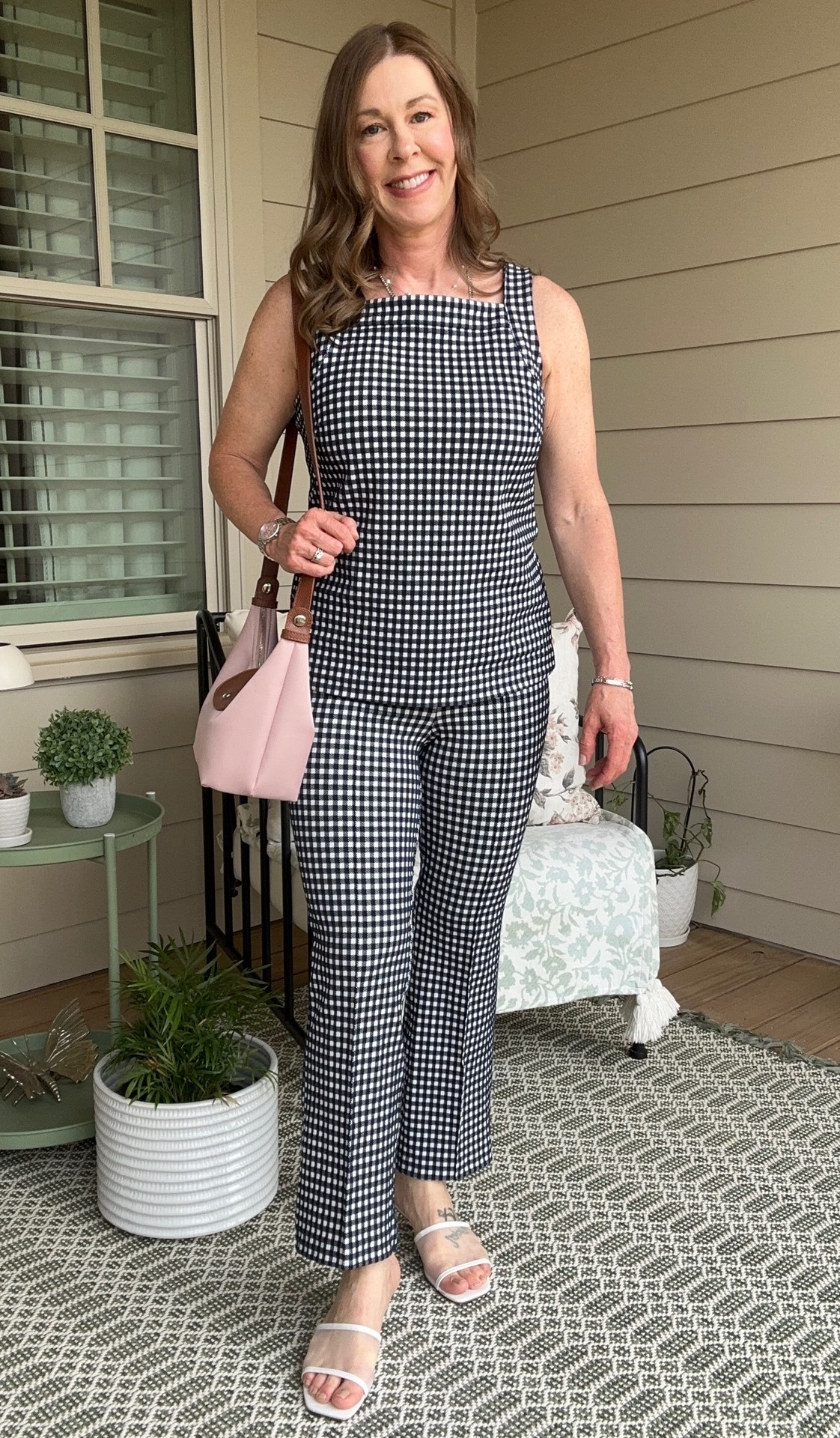 Spanx top size small
Spanx pants size small regular
Isavie purse
#spanx

#LTKootd #LTKgrwm