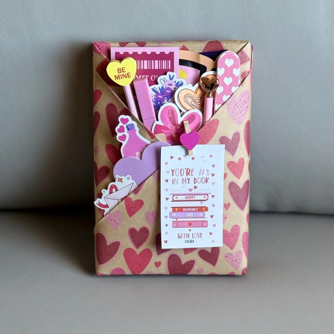 Valentines Blind Date With a Book Bookish Gift Book Lover Gift Personalized Book Valentine Galent... | Etsy (US)