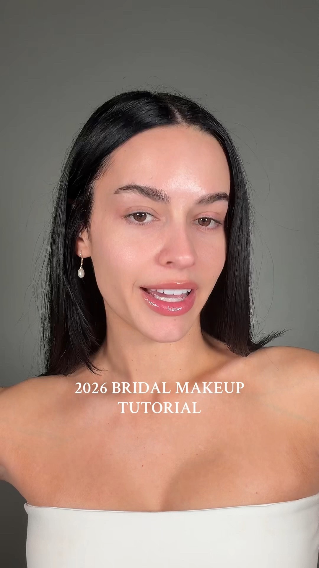 What do we think of this trial and the new bridal series? First location is Mallorca Spain☀️ #makeup #weddingmakeup #bridalmakeup #bridalera #wedding #bridaltiktok #makeuptiktok #makeuptutorial #mallorca #destinationwedding 