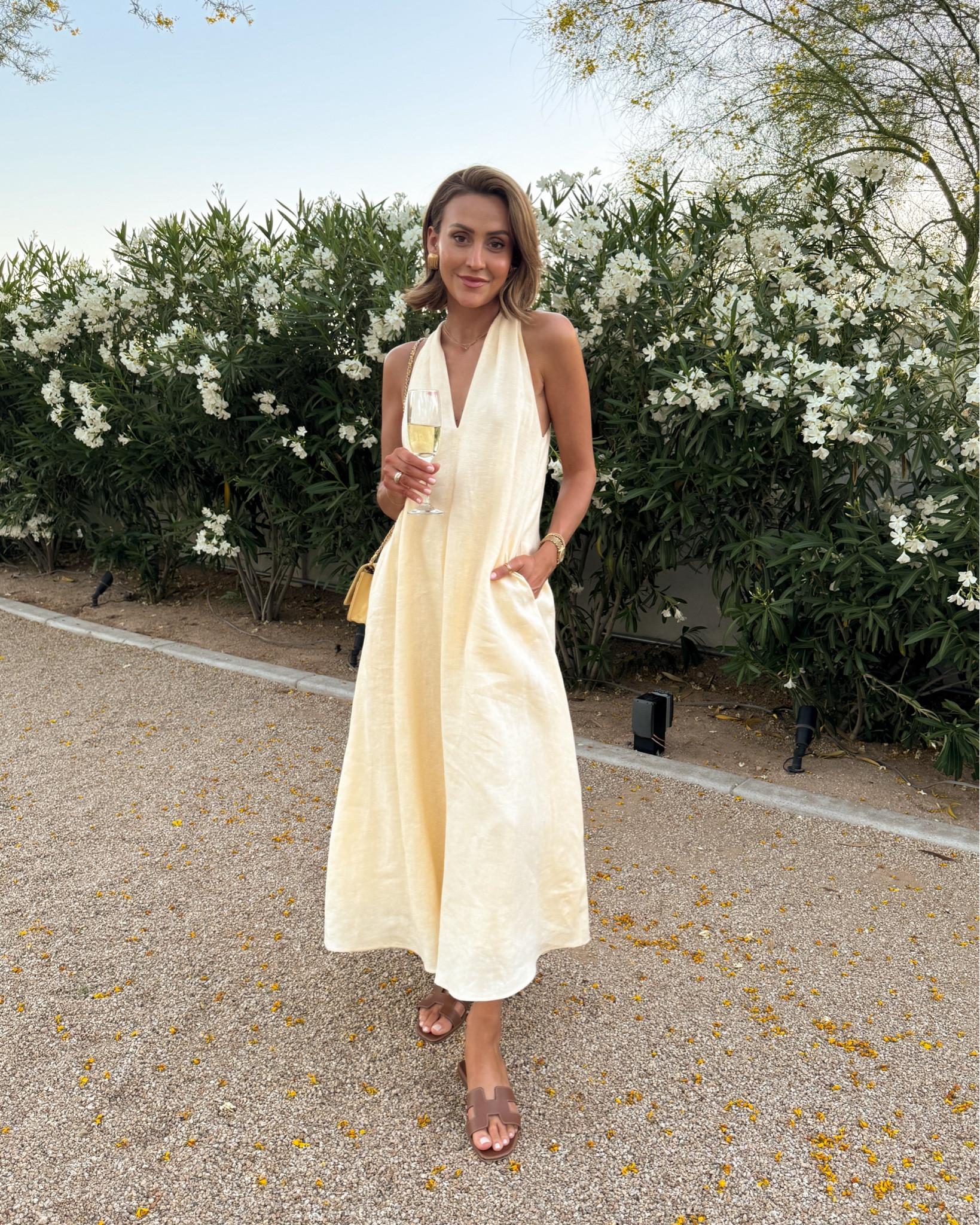 Linen dress perfect for any summer gathering, casual or dressy, accessorize to change the vibe. Size XS - fits loose, lined and it has pockets 

#LTKstyletip #LTKparties #LTKwedding