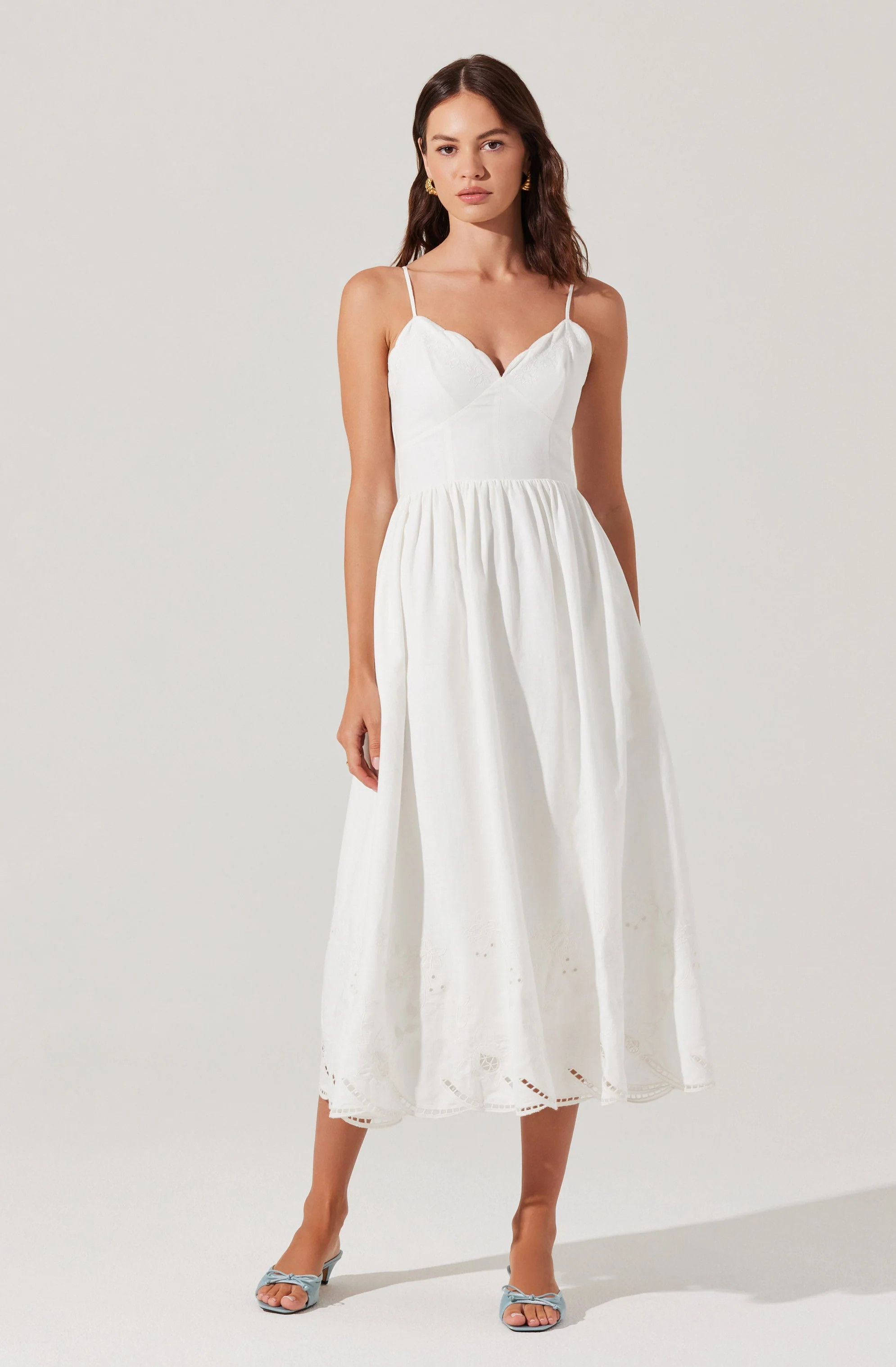 Kaidi Embroidered Midi Dress - White / XS | ASTR The Label (US)