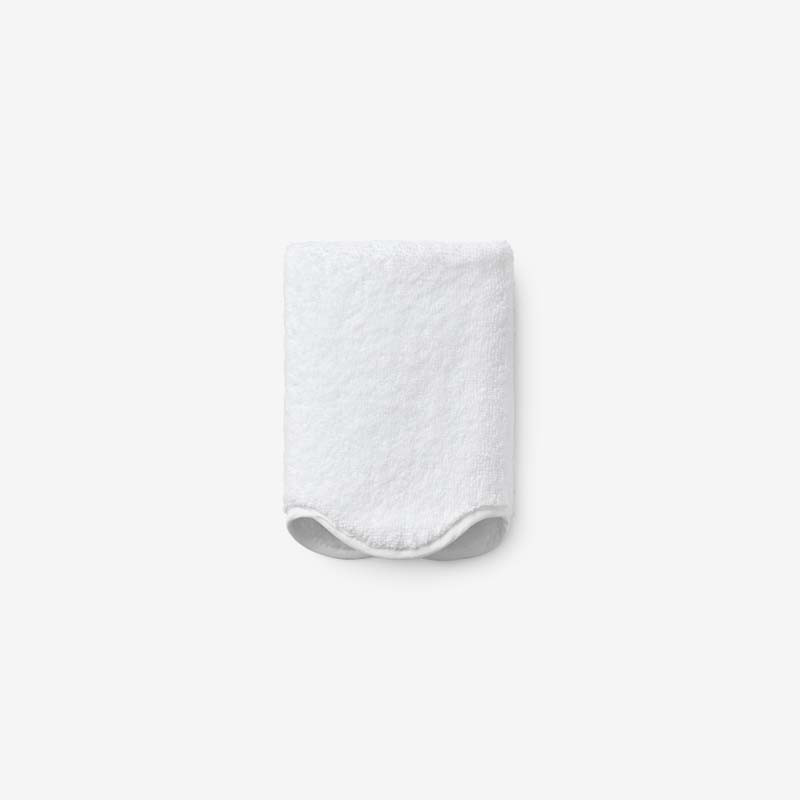 Scalloped Edge Washcloth - White | The Company Store