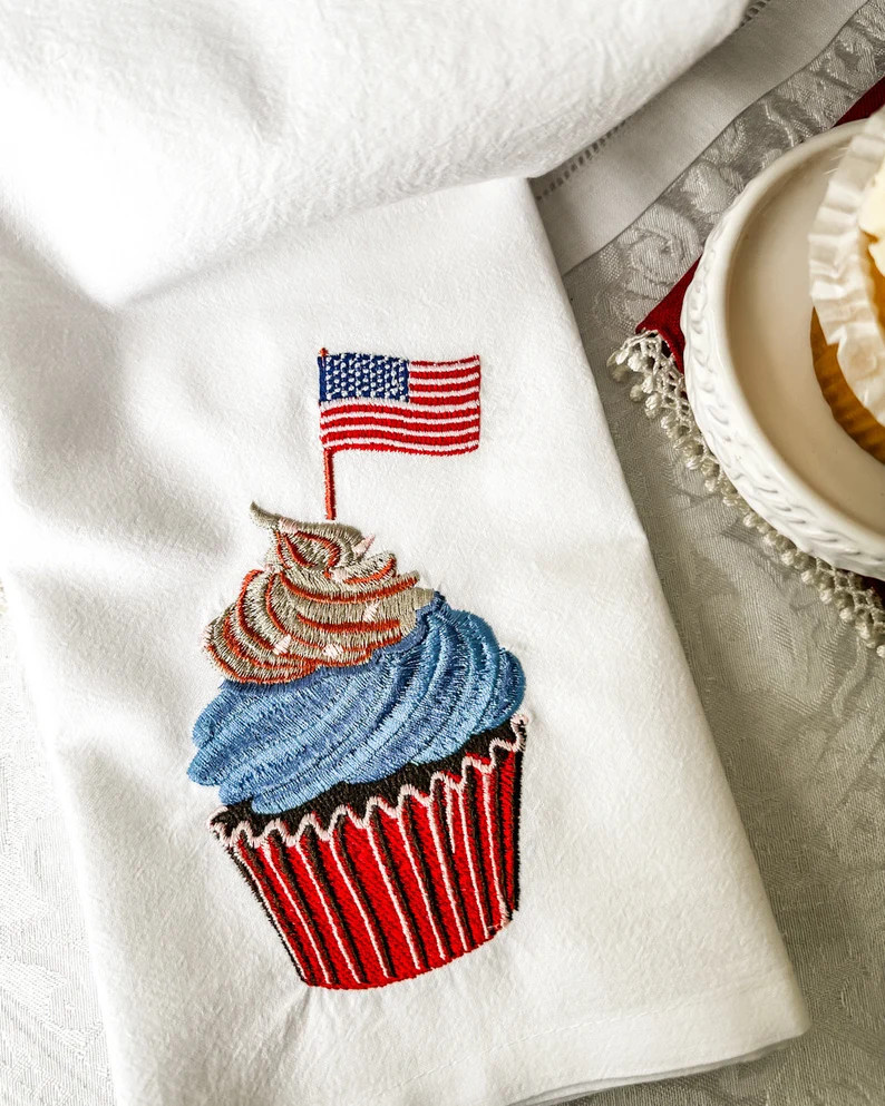 Embroidered Cupcake Tea Towel - Etsy | Etsy (US)
