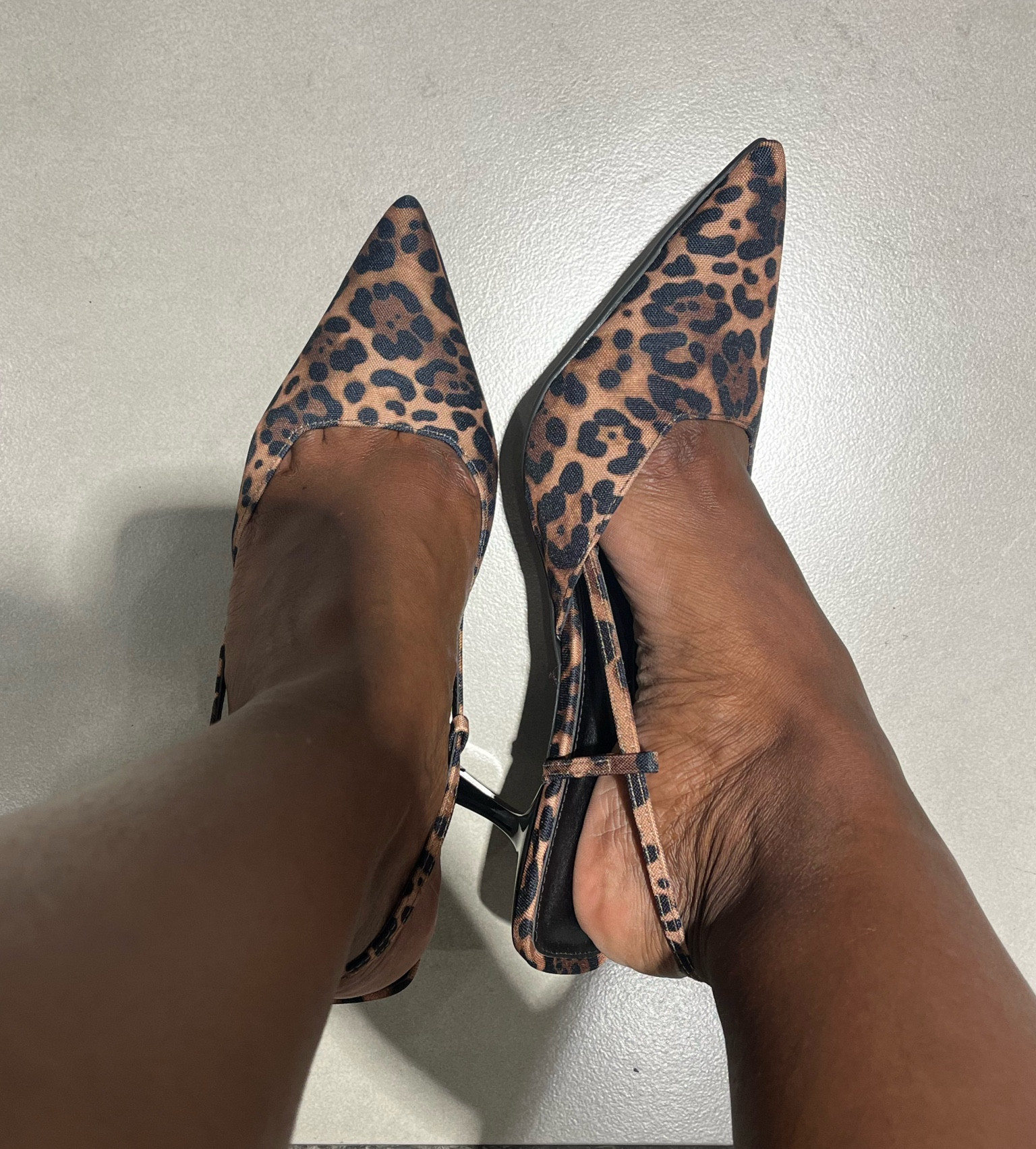 O animal print está super em alta. Aposte nessa tendência! 